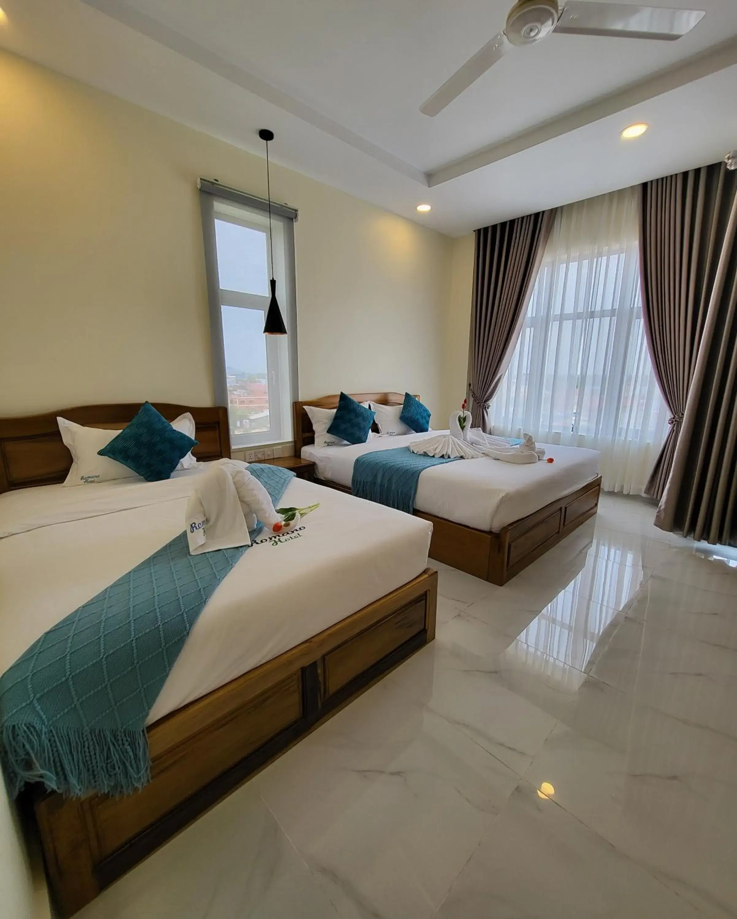 Standard Twin Room in Romano Hotel Standard Twin Room in Romano Hotel