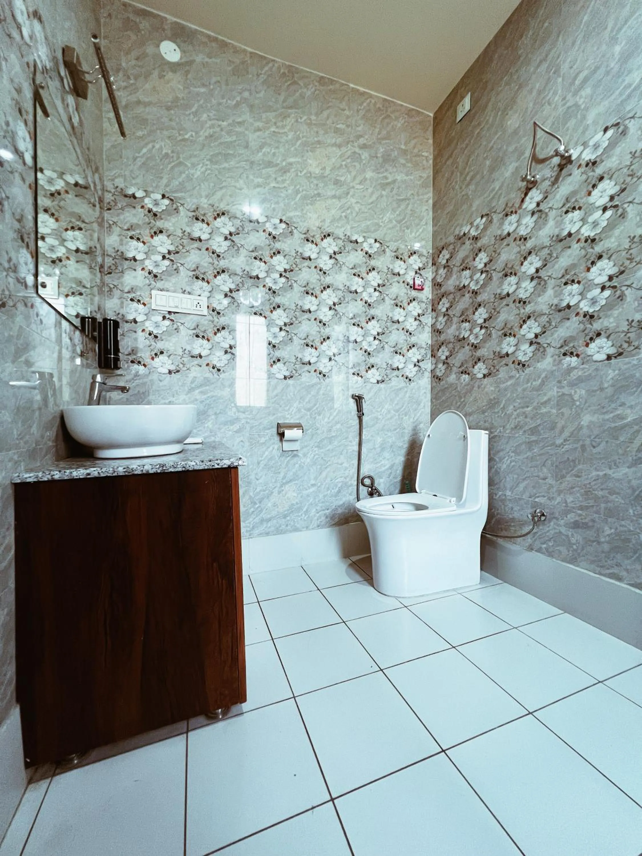 Bathroom in Appas Hotel