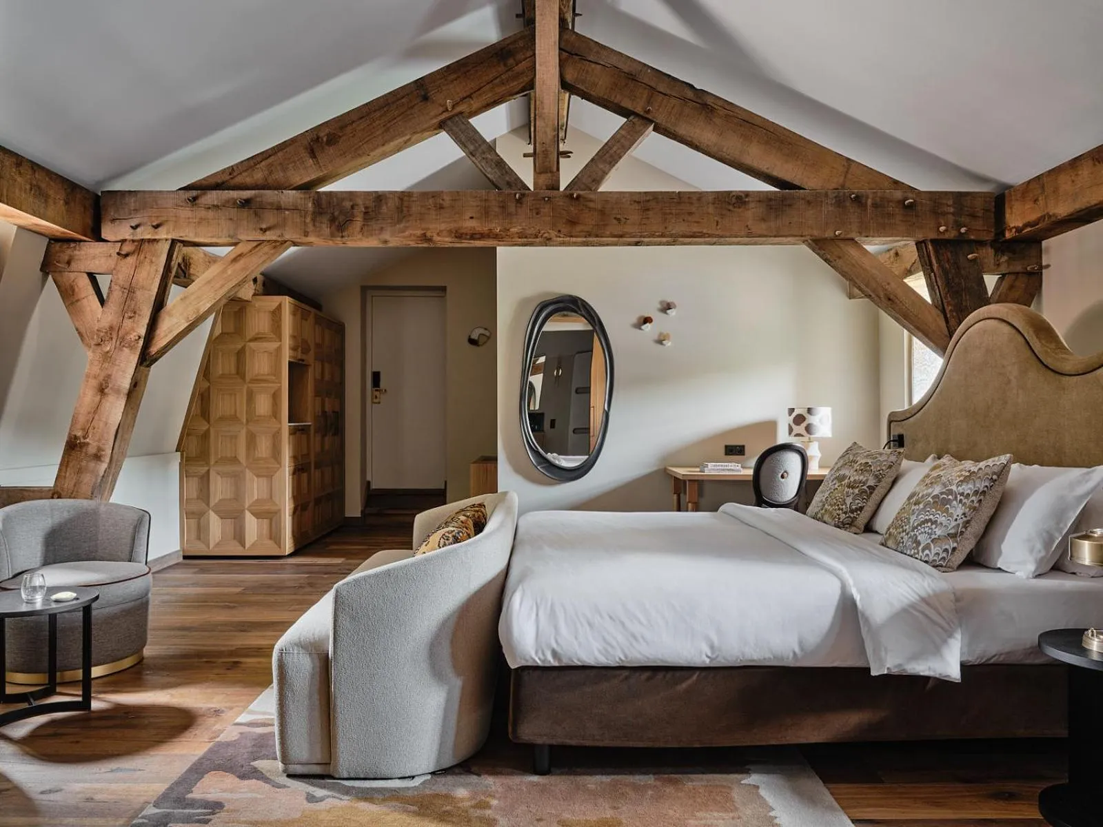 Bedroom, Bed in Château St Gerlach - Oostwegel Collection, member of Relais and Châteaux