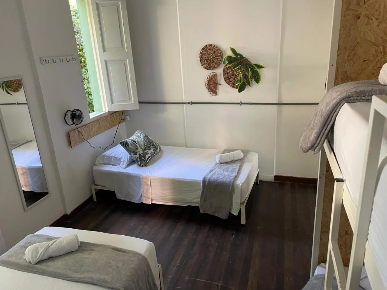 Economy Quadruple Room in Cordova Hostel Medellin