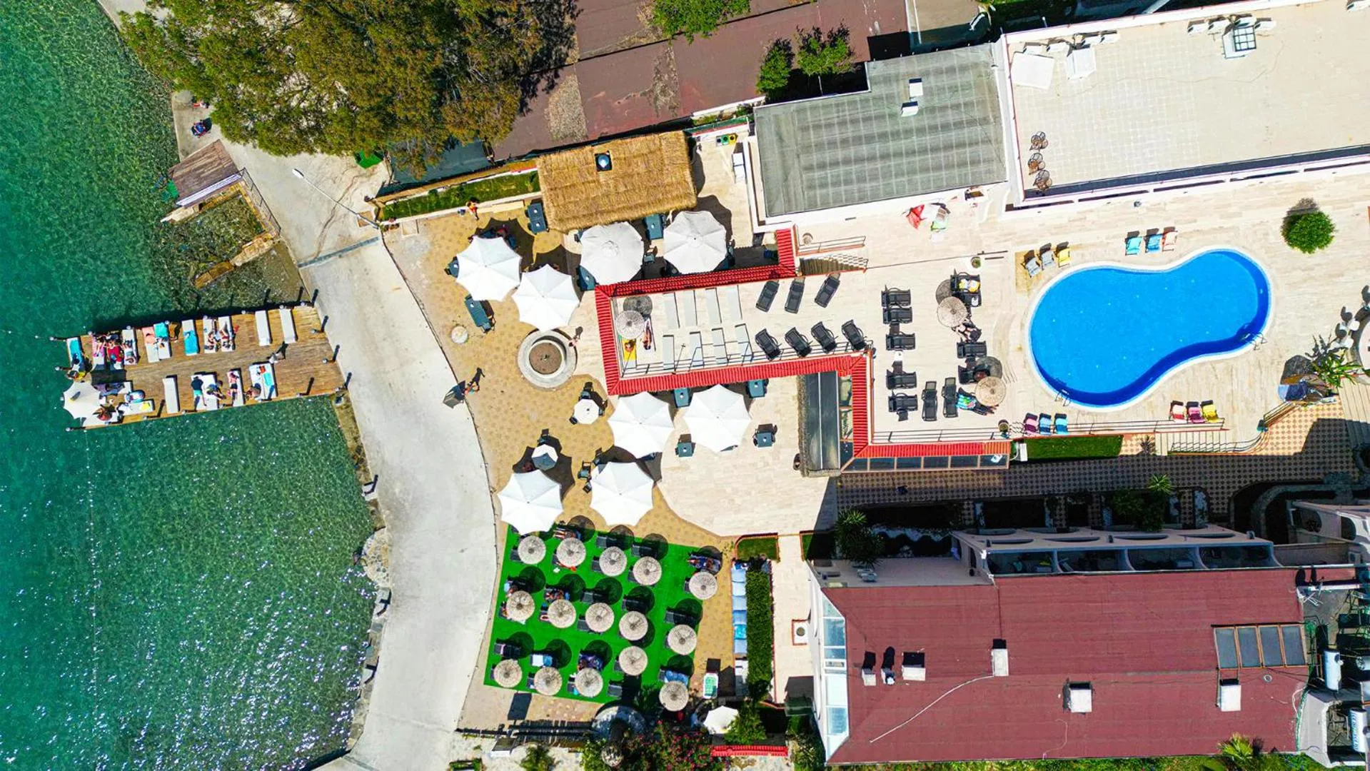 Property building in Oscar Seaside Hotel & Spa