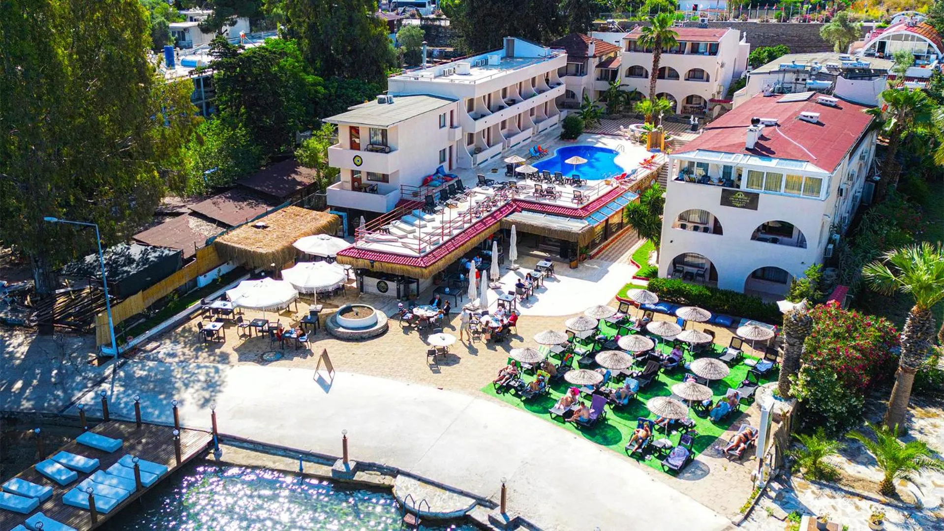 Garden in Oscar Seaside Hotel & Spa