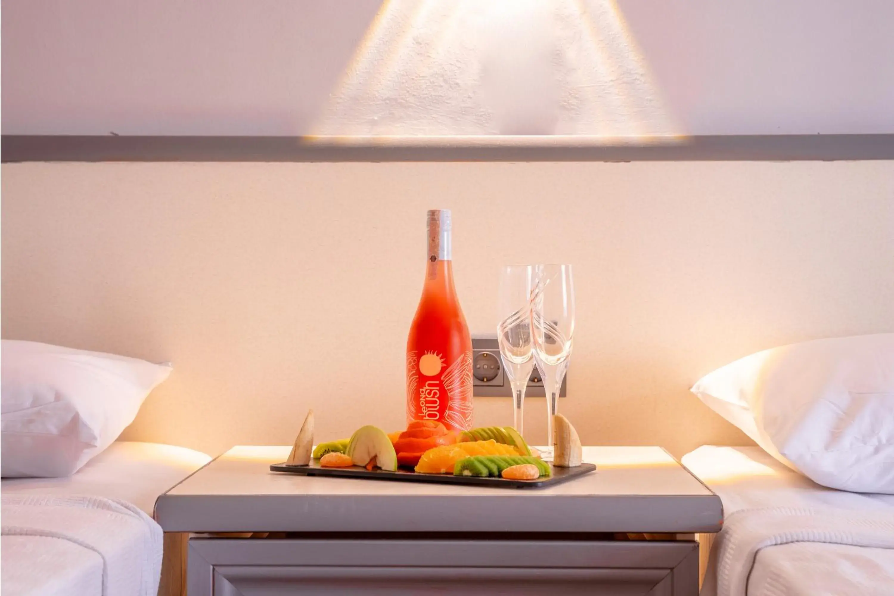 Triple Room with Sea View in Oscar Seaside Hotel & Spa Triple Room with Sea View in Oscar Seaside Hotel & Spa