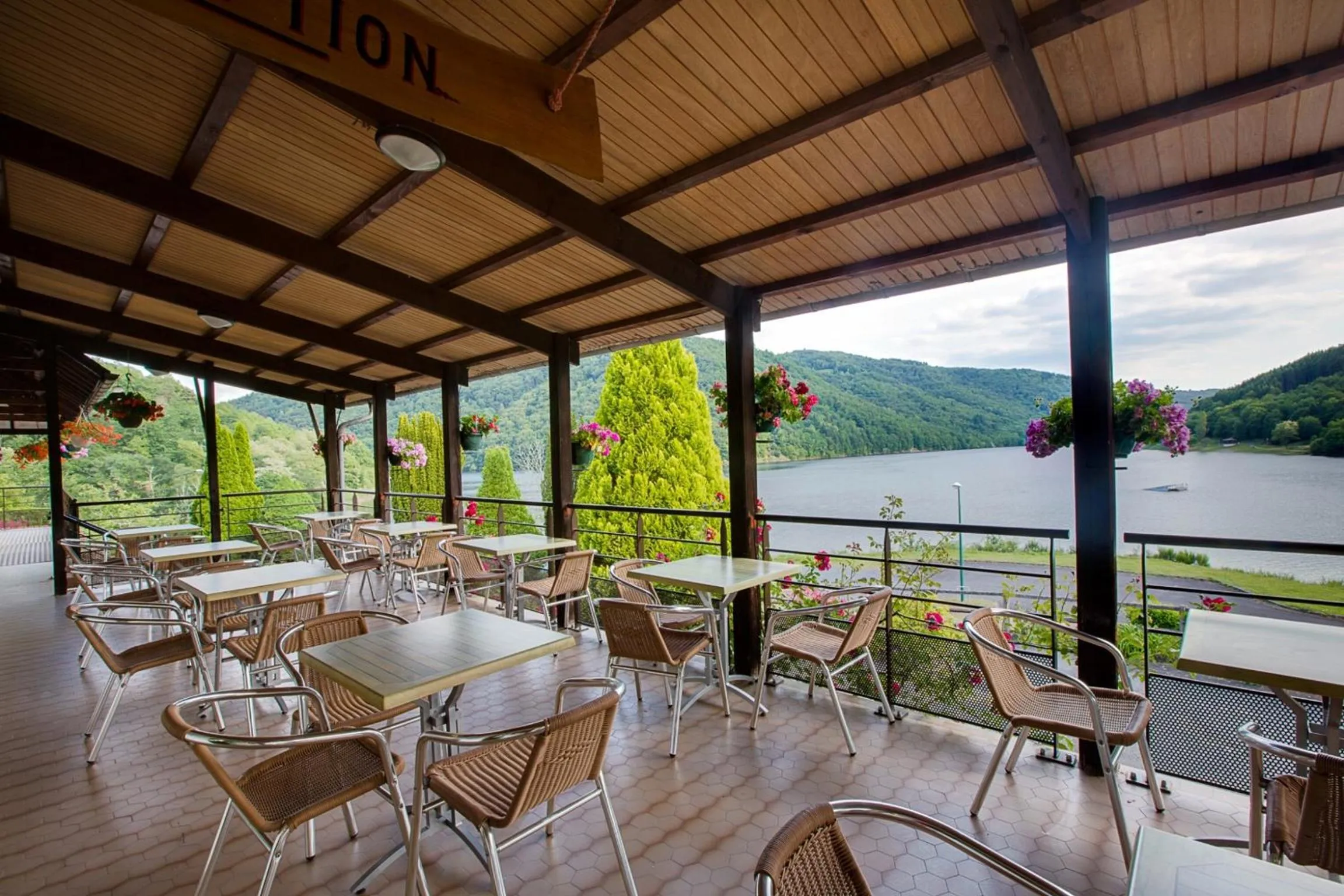Balcony/Terrace in Logis Hôtel Belle Vue