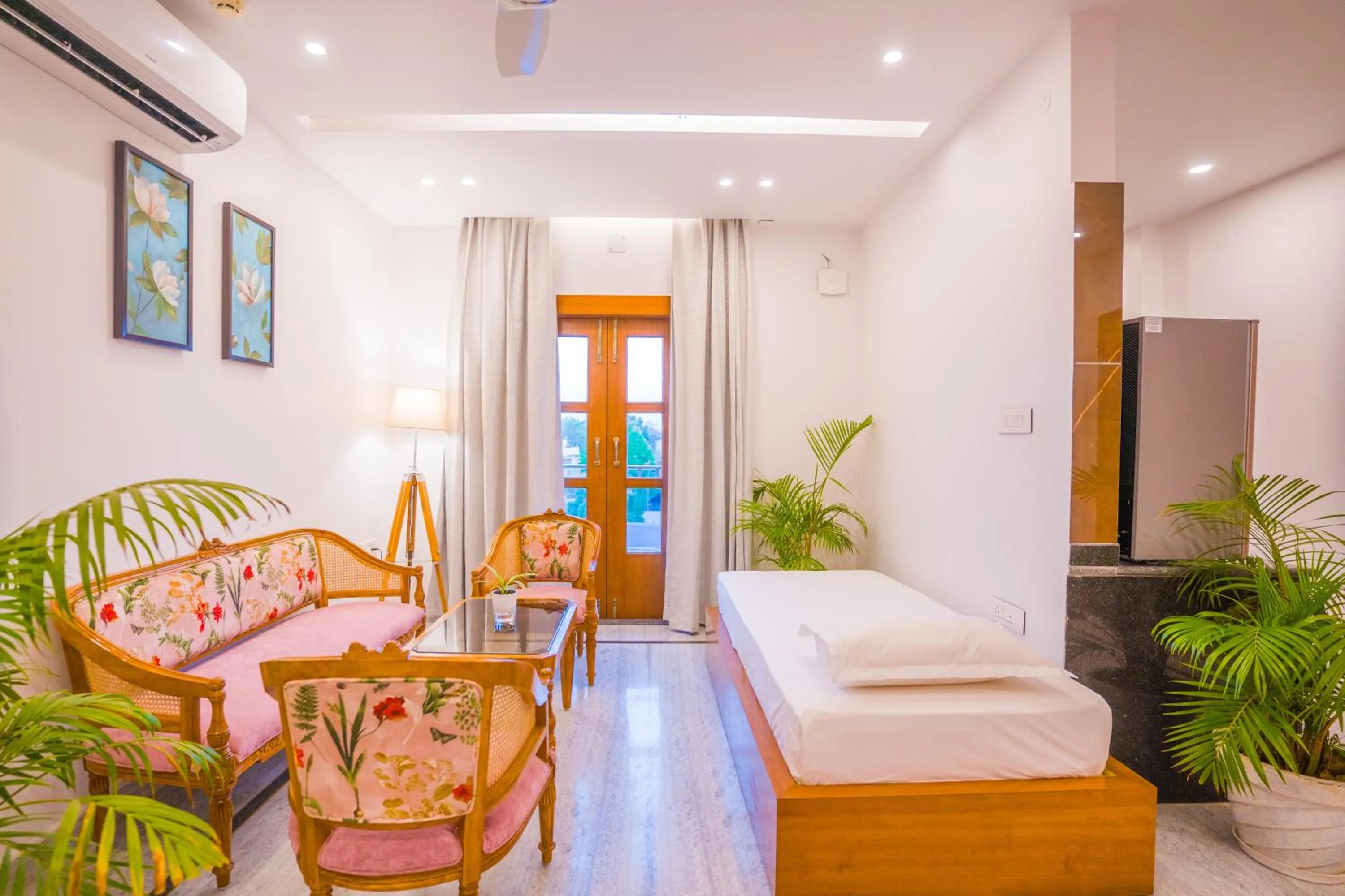 Living room in The Mohua - A Boutique Hotel