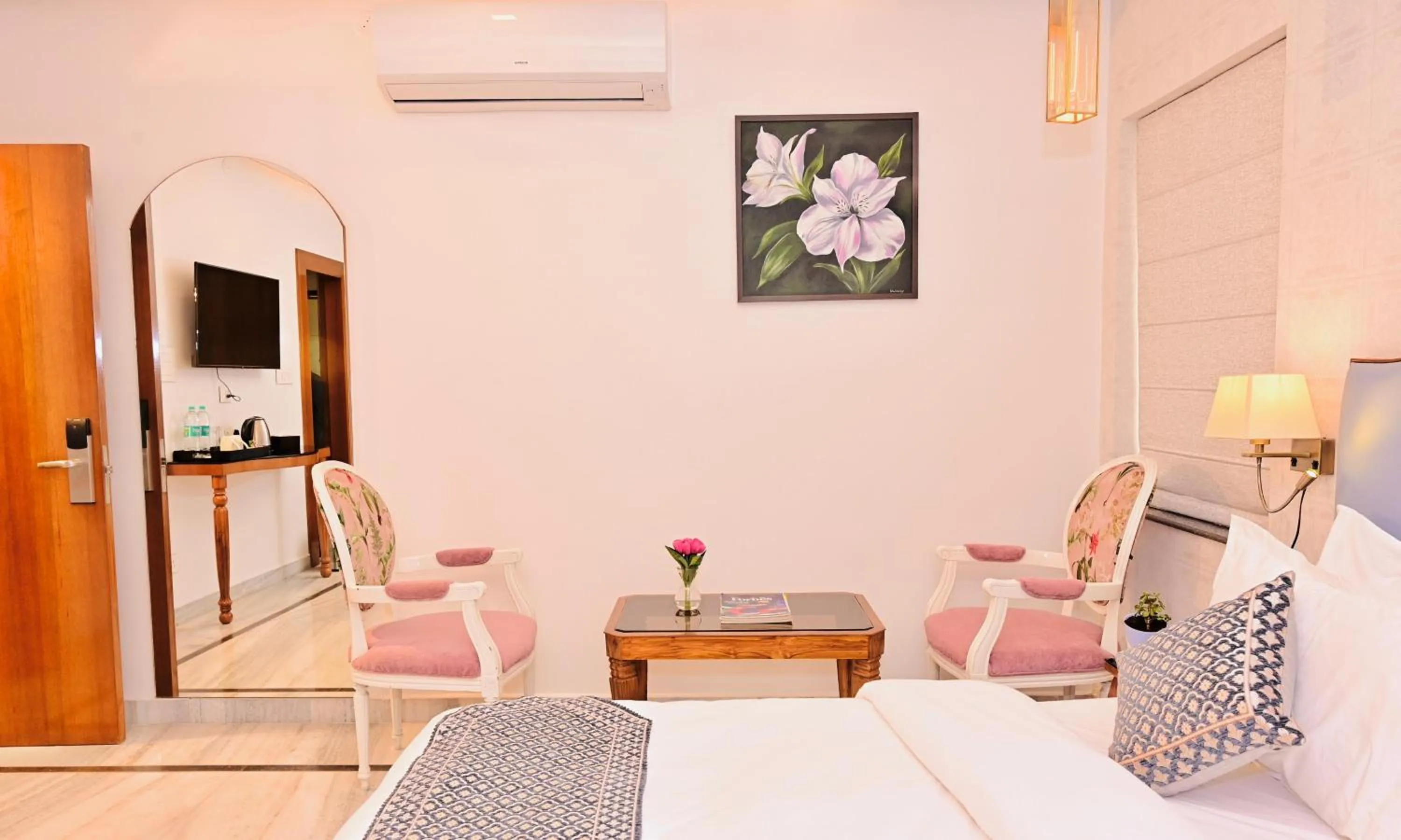 Bed in The Mohua - A Boutique Hotel