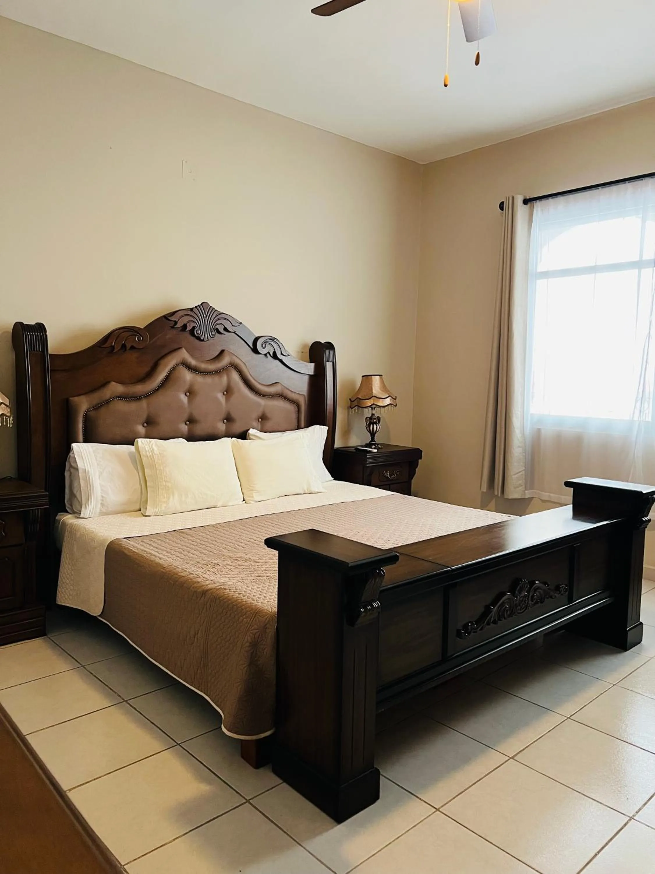 Photo of the whole room, Bed in Hostería Casa Marquez