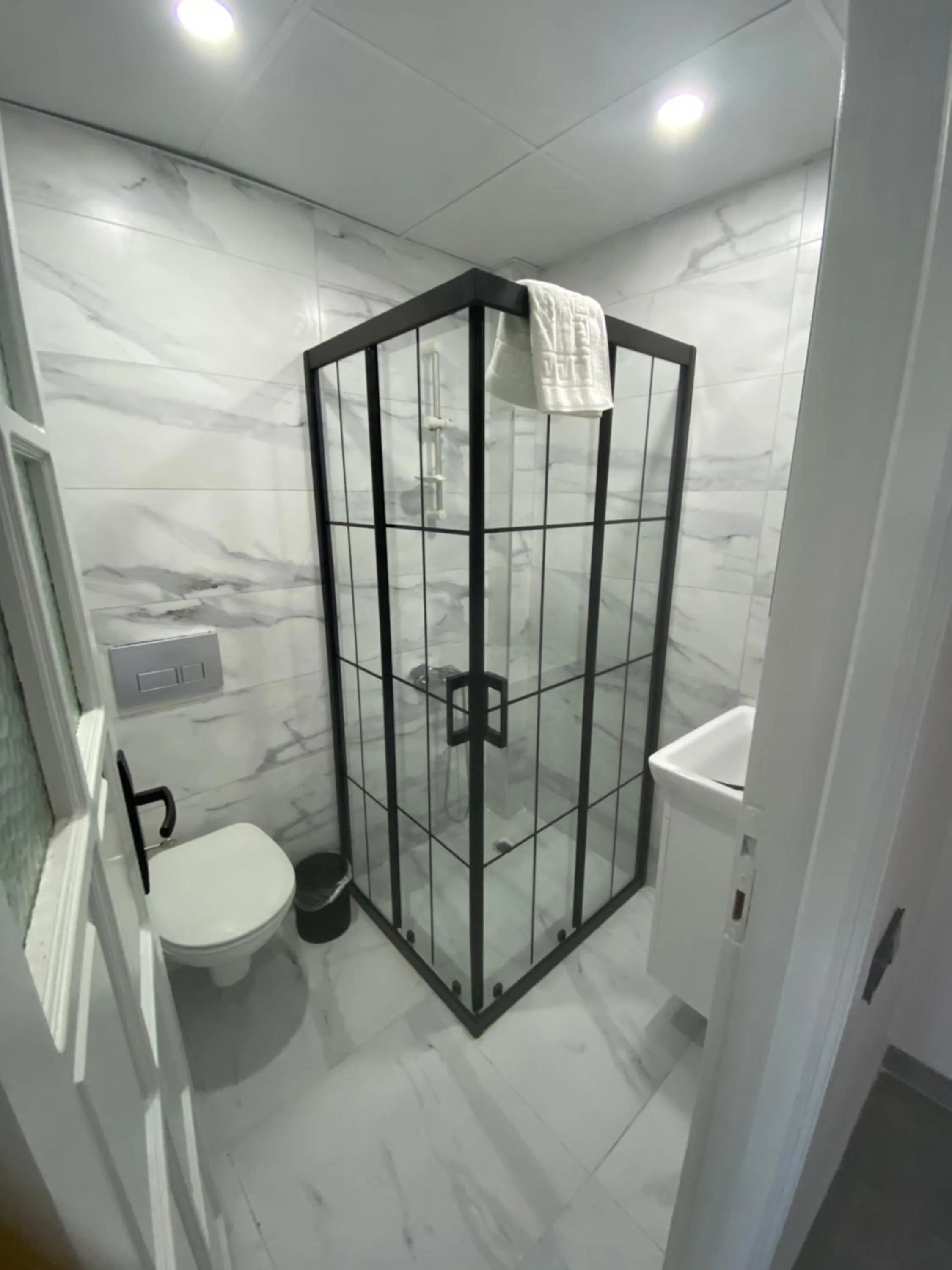 Bathroom in La Sorella