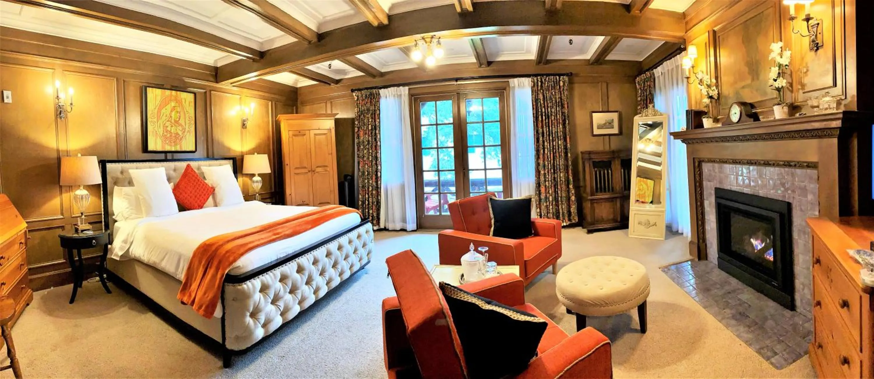 Photo of the whole room, Bed in The Latch Inn