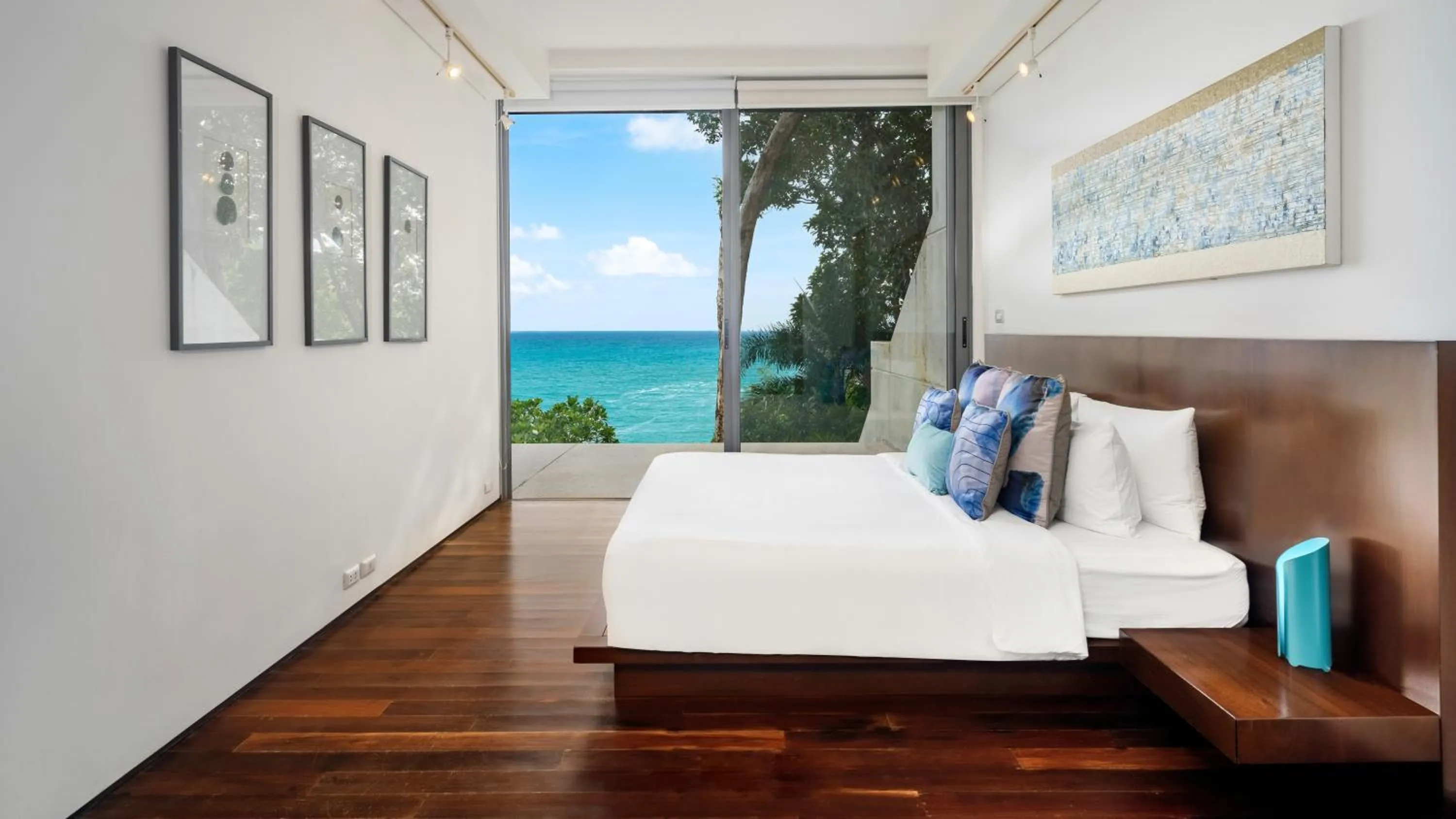 Bed in Villa Lomchoy