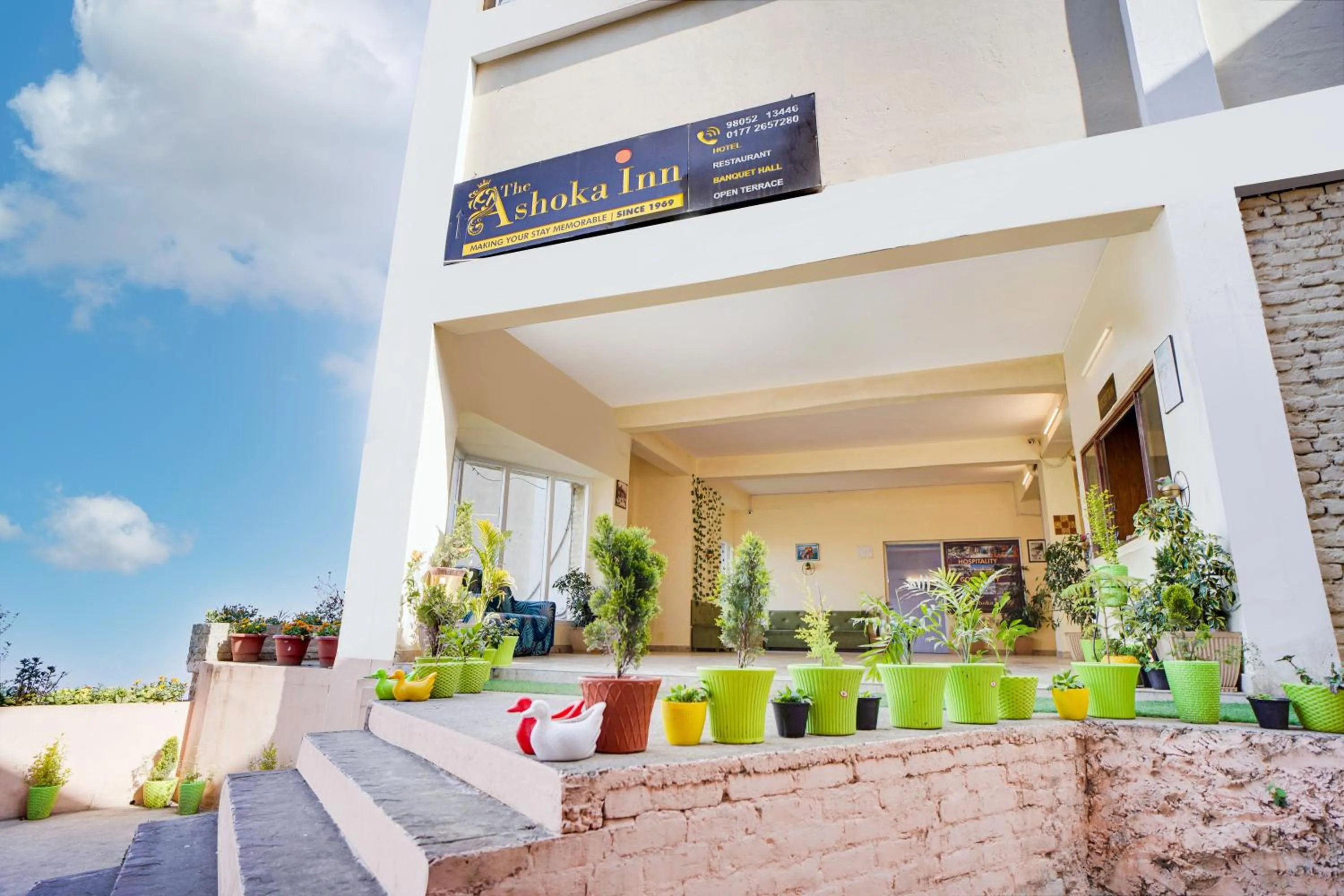 The Ashoka Inn 300mts walkable from Mall Road