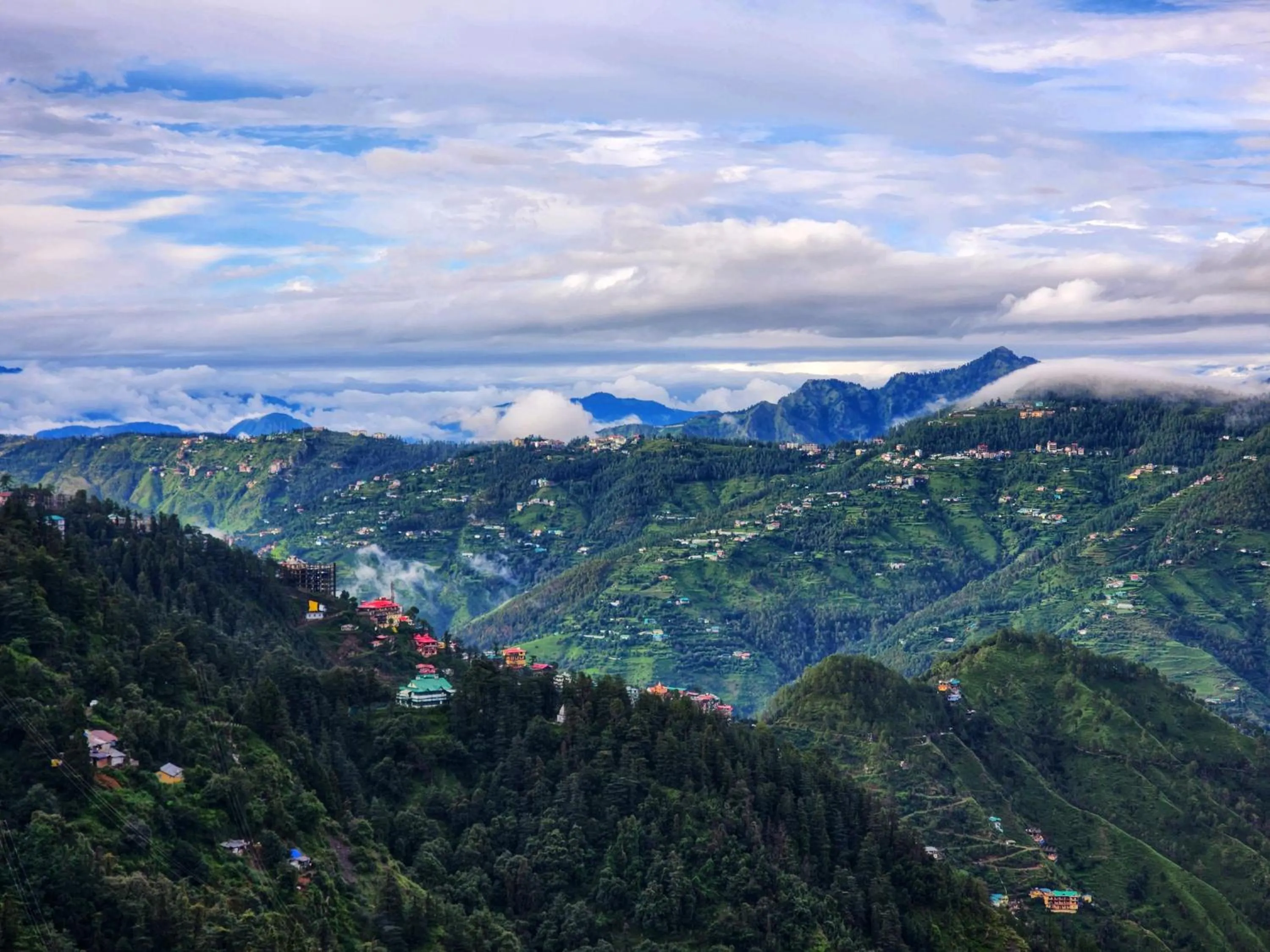 The Ashoka Inn 300mts walkable from Mall Road