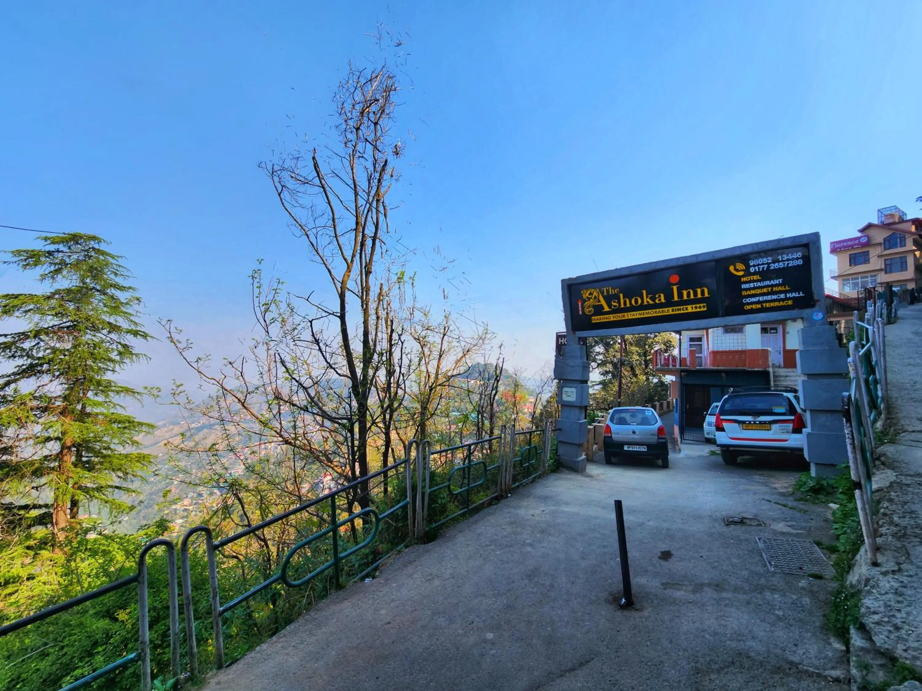 The Ashoka Inn 300mts walkable from Mall Road