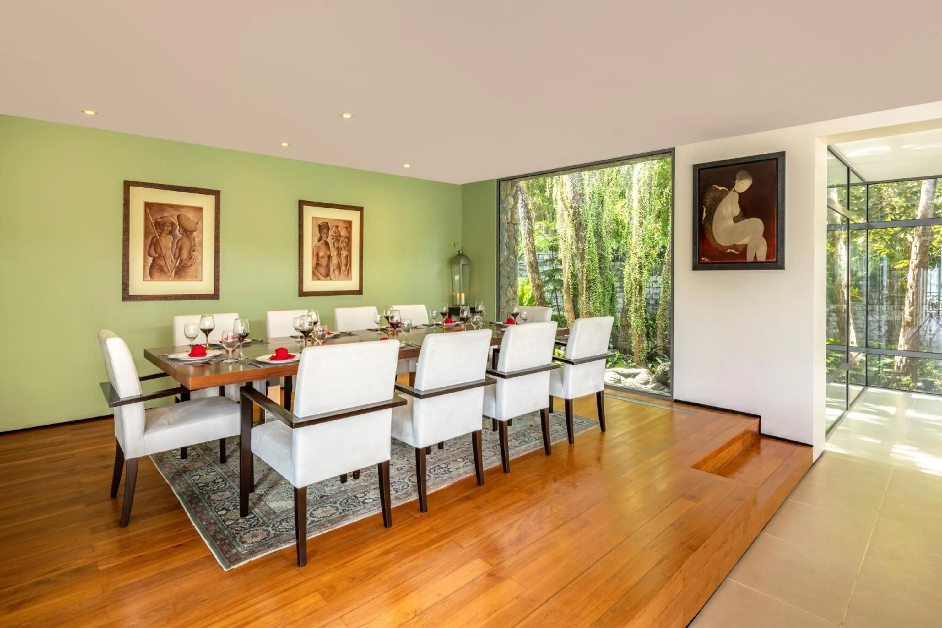 Dining area in Villa Fah Sai