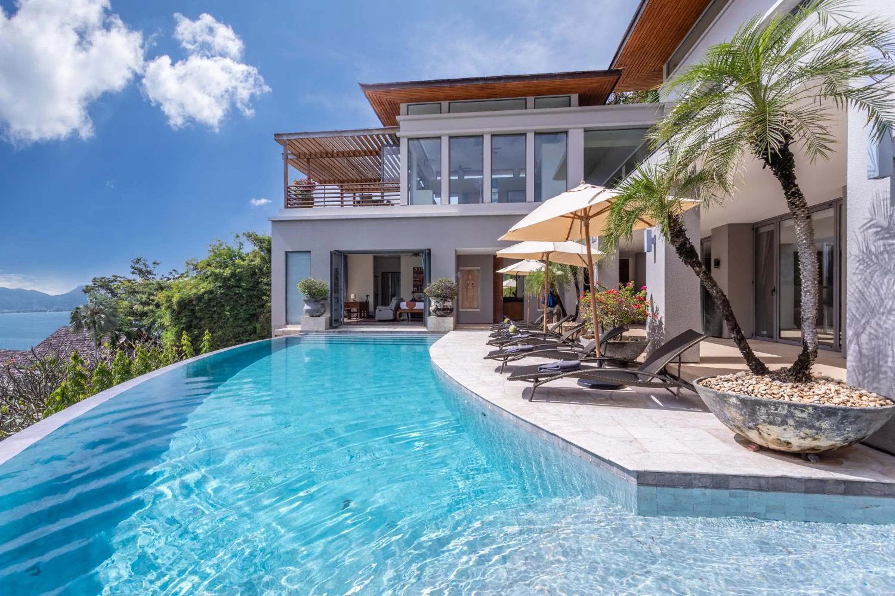 Property building in Villa Fah Sai