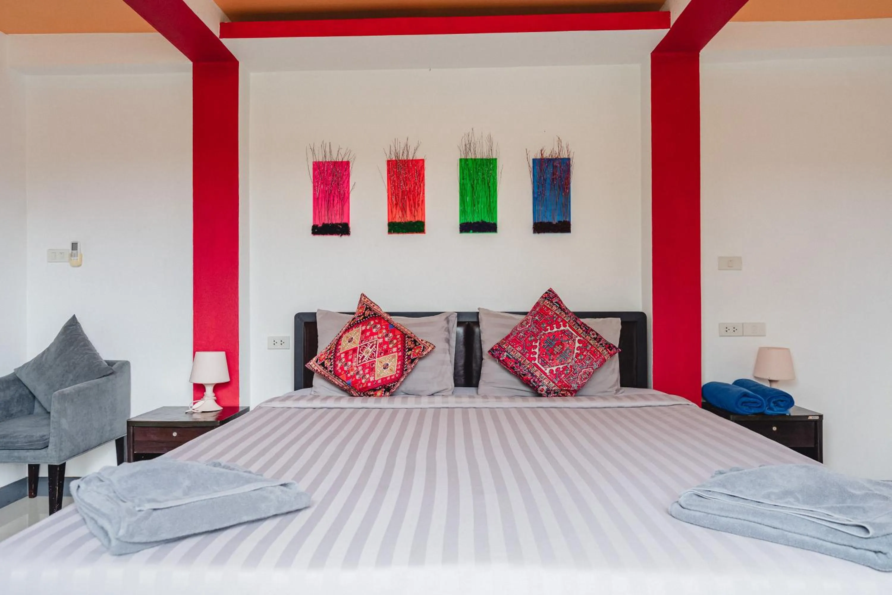 Bedroom, Bed in Lemon House apartment