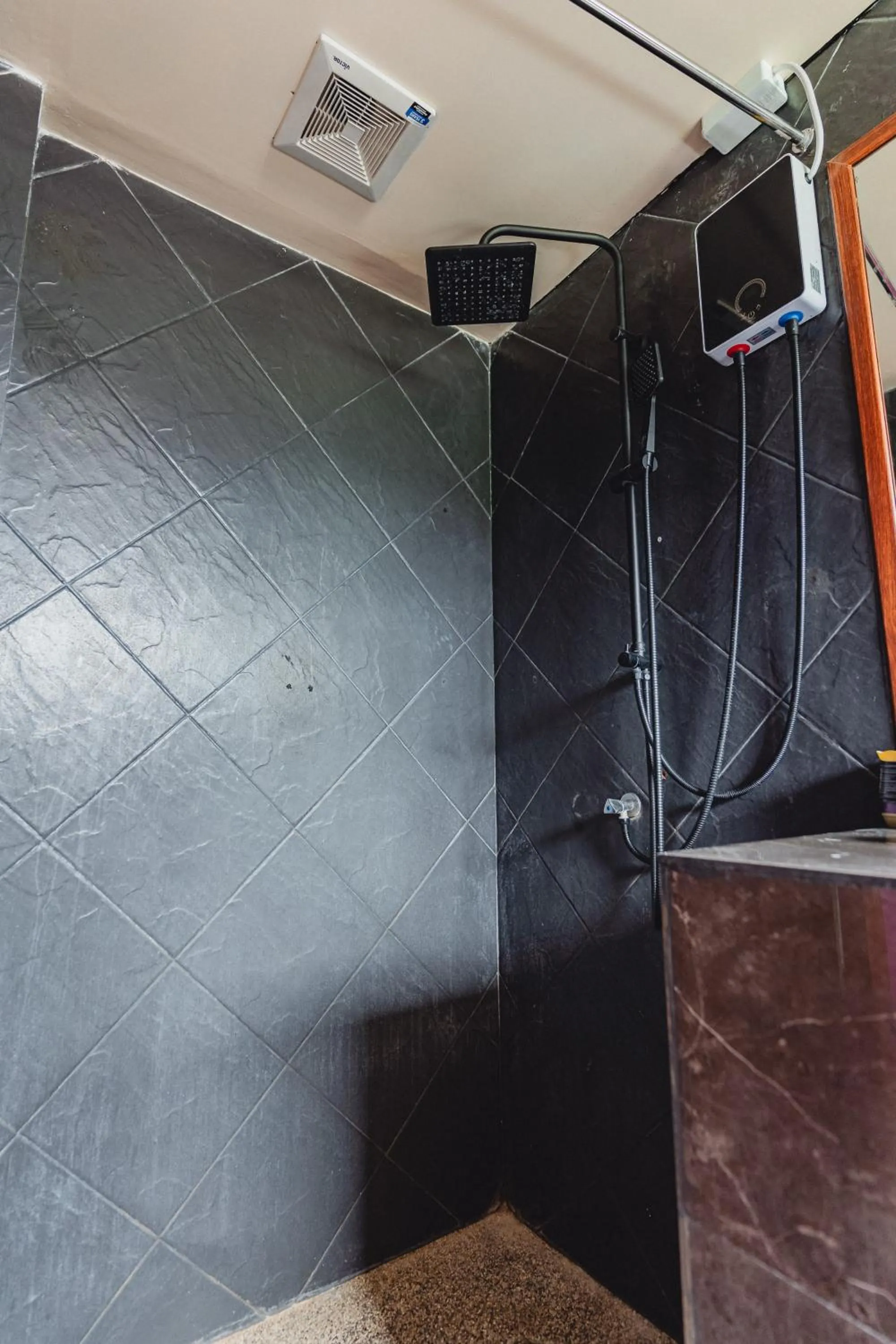 Bathroom in Lemon House apartment