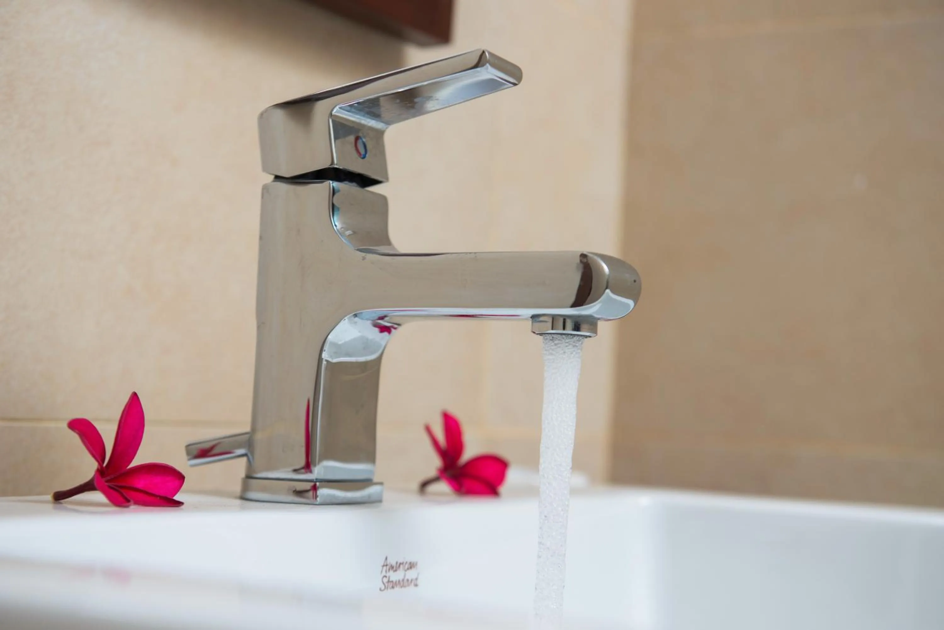 Toilet in Villa Escondite - The Hotel