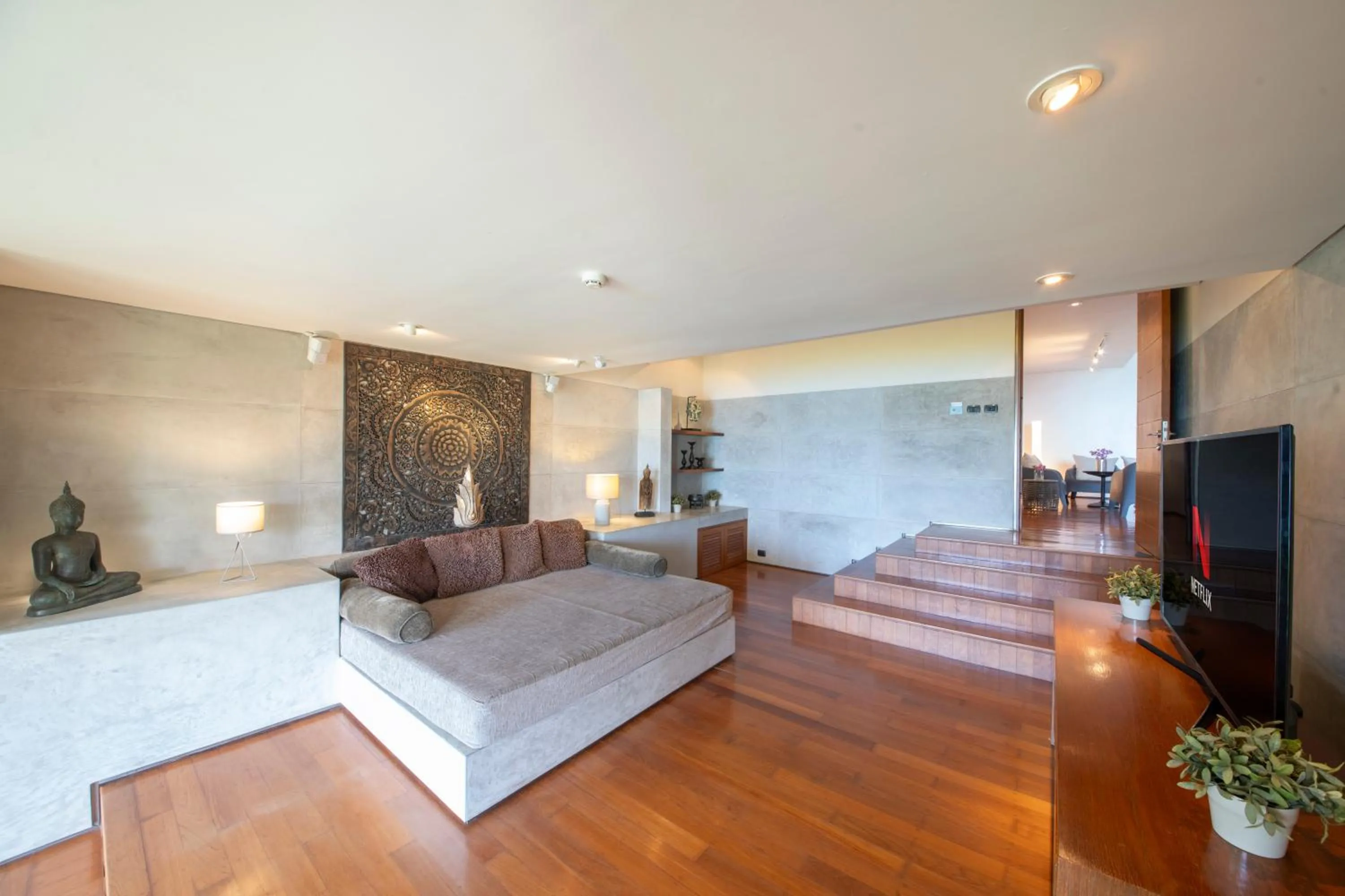 Communal lounge/ TV room in Villa Hale Malia