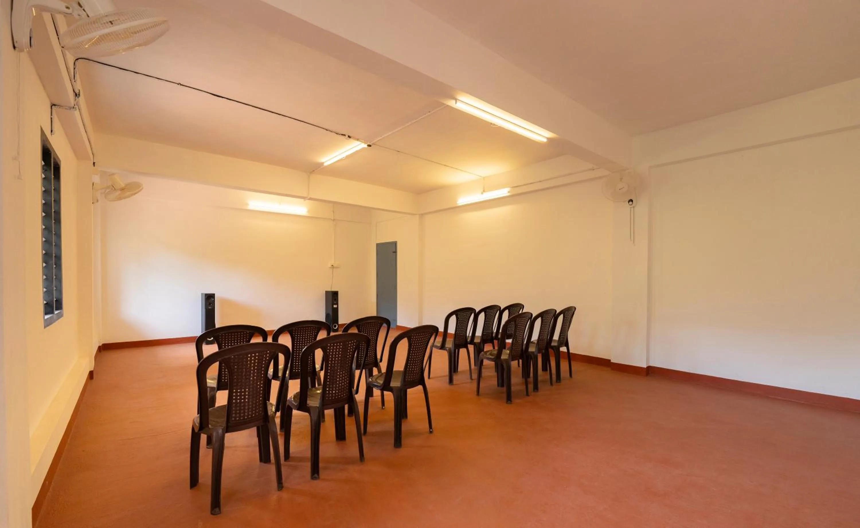 Meeting/conference room in Misty Heights by The Sanihara