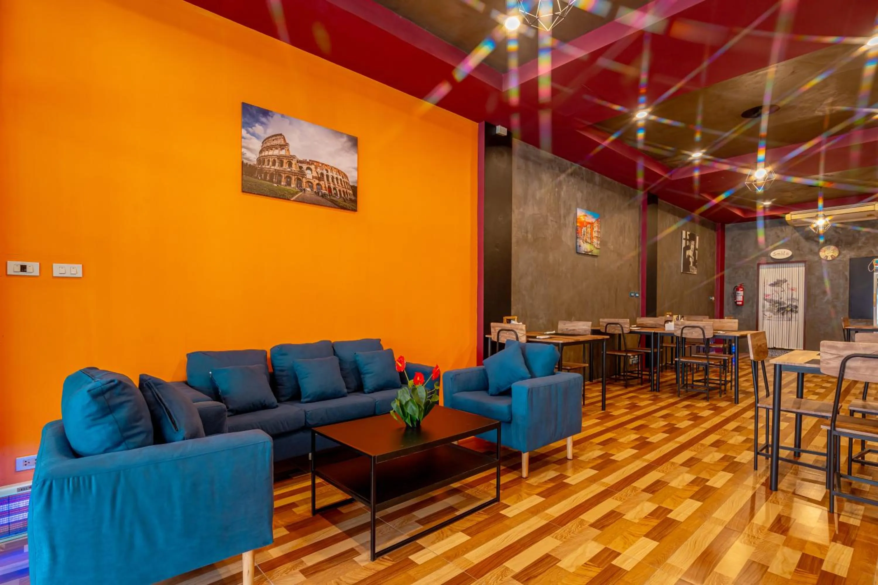 Seating area in Nice to meat you Rooms