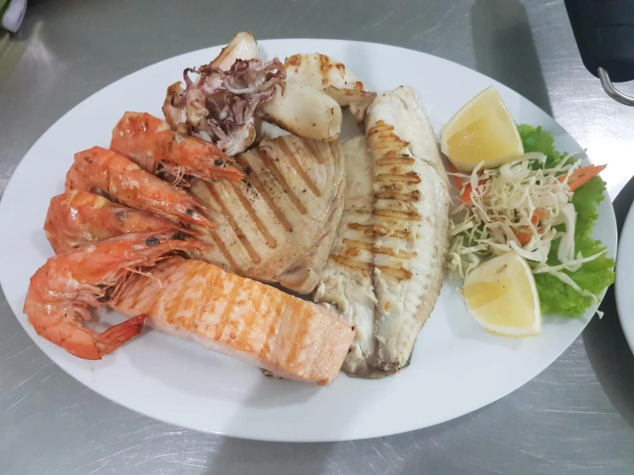 Restaurant/places to eat in Nice to meat you Rooms