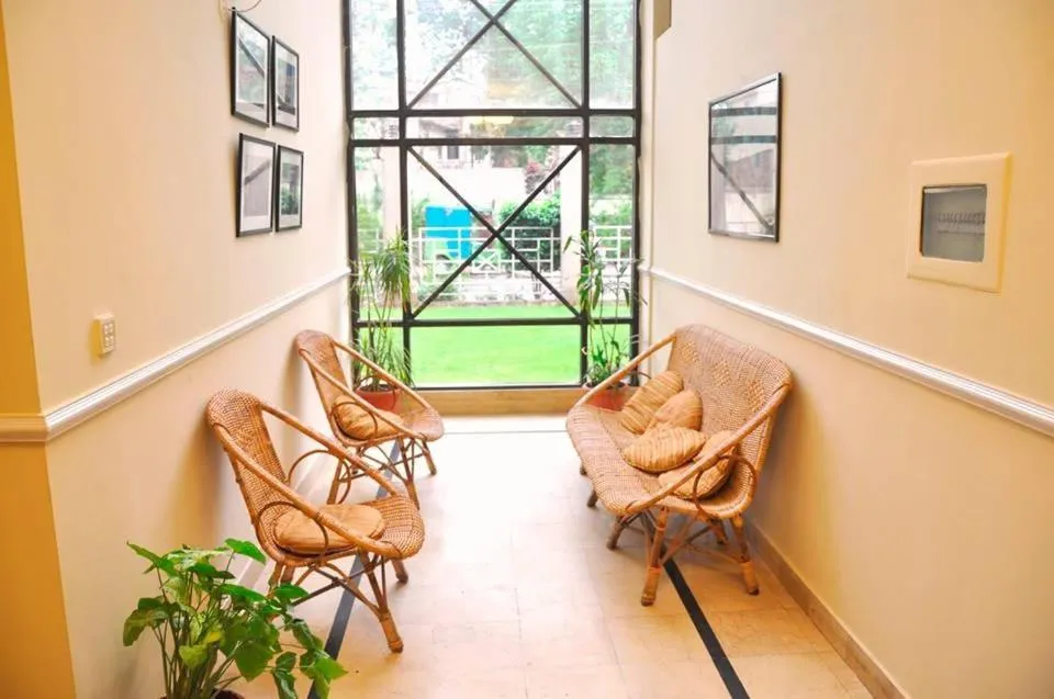 Seating area in Herfa INN Hotel Lahore