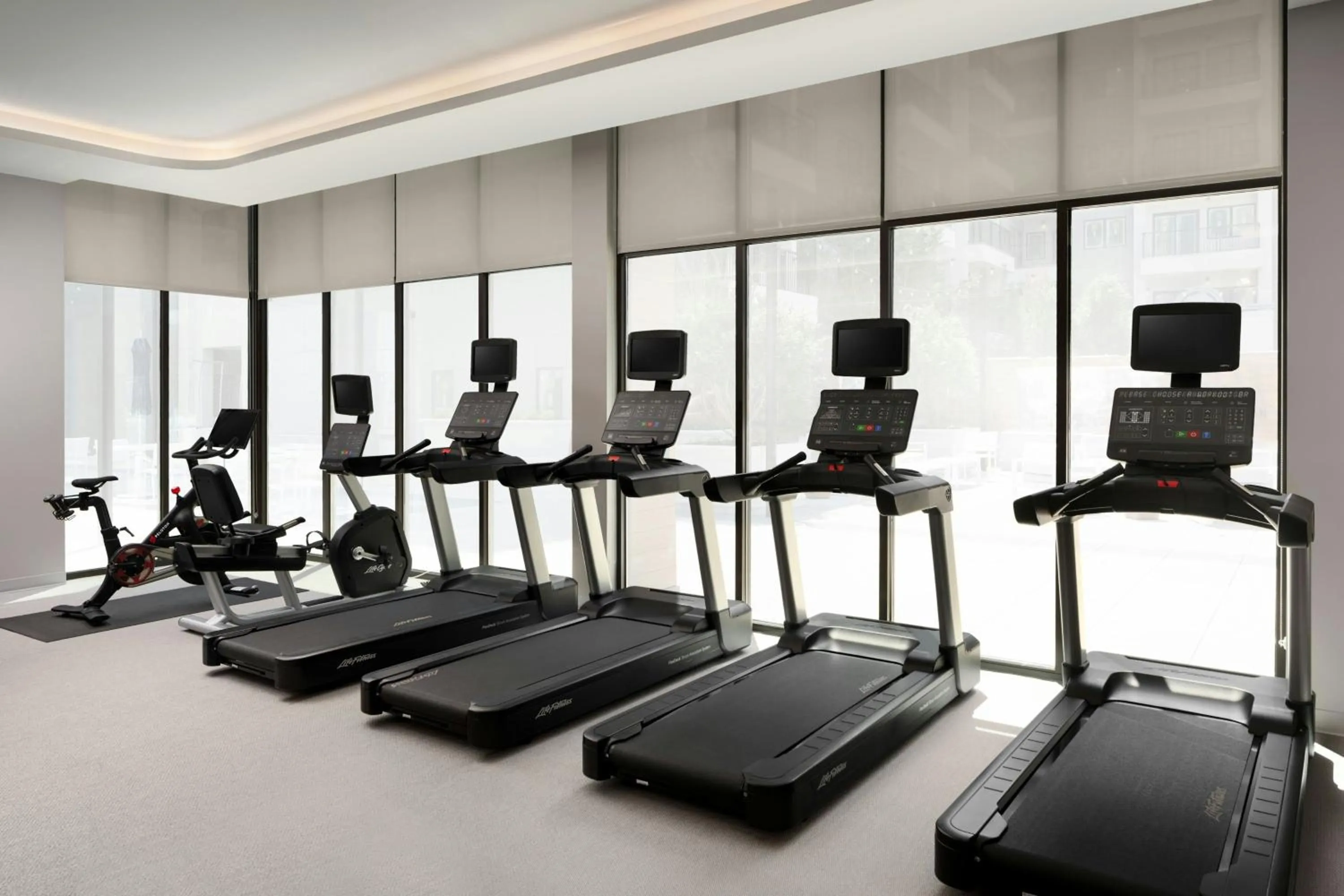 Fitness centre/facilities in Courtyard by Marriott Gainesville GA