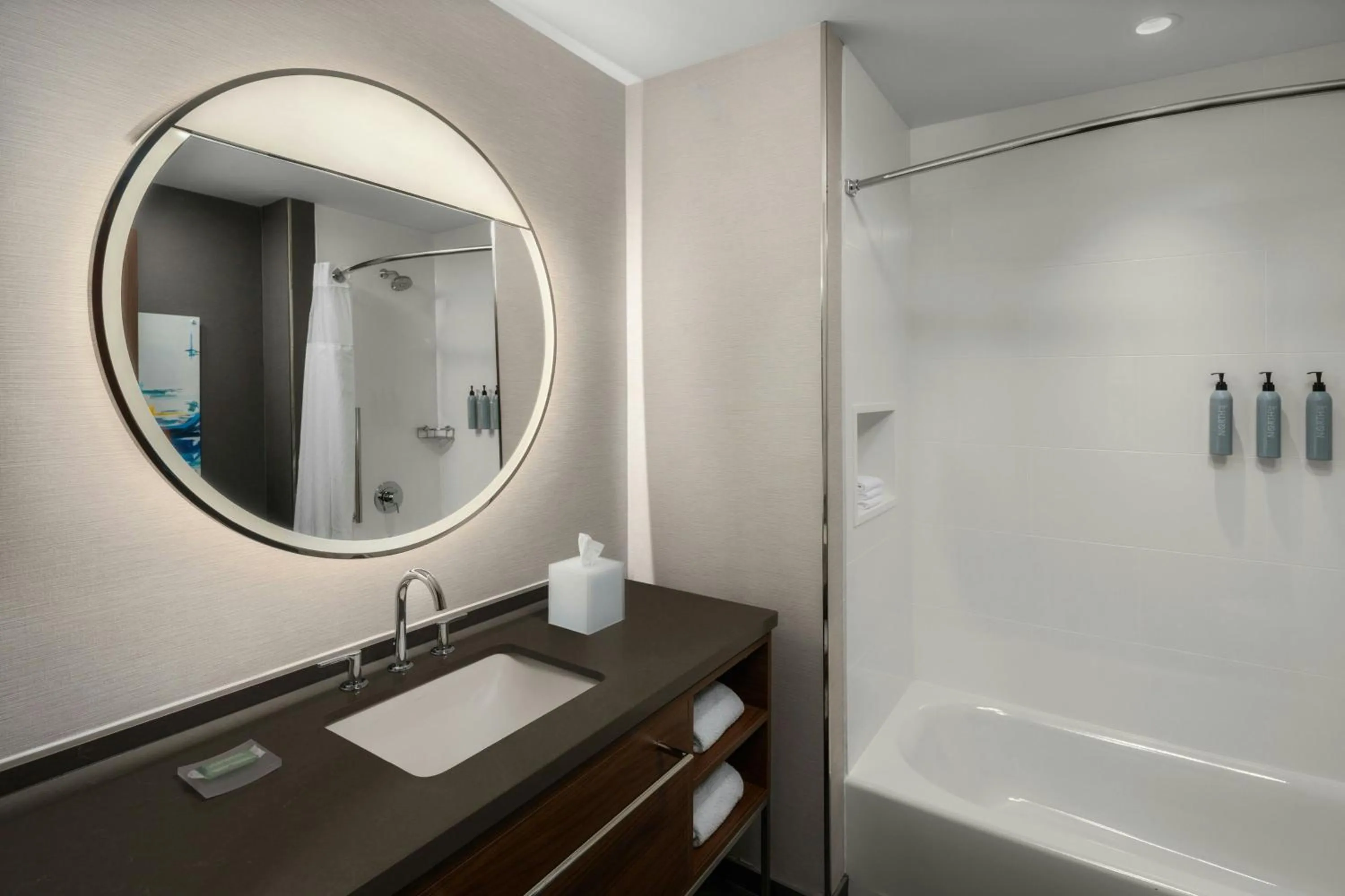 Bathroom in Courtyard by Marriott Gainesville GA