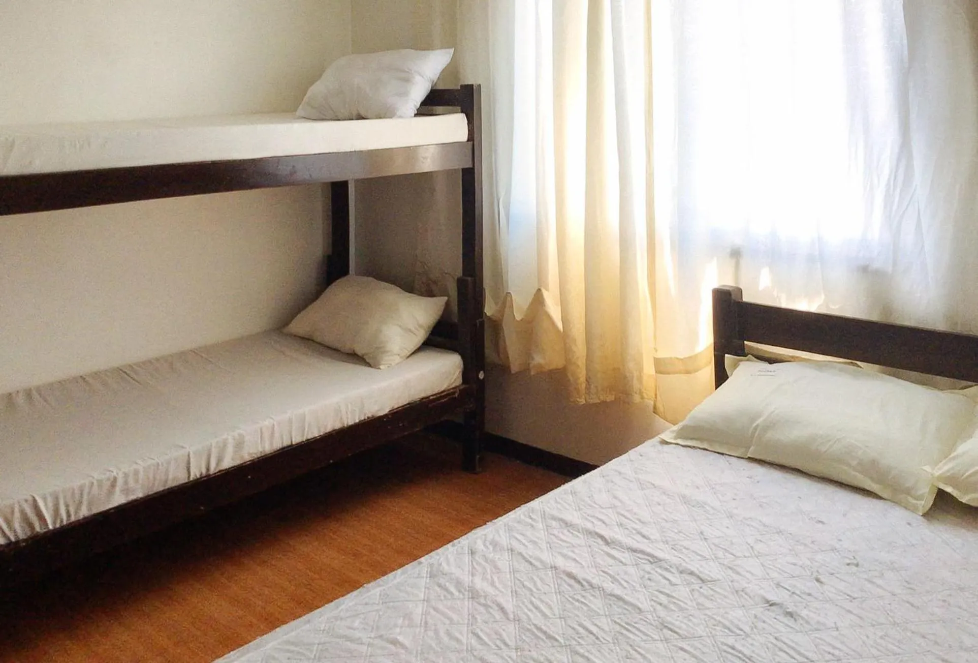 Bed in RedDoorz @ Nena's Hotel Dagupan City