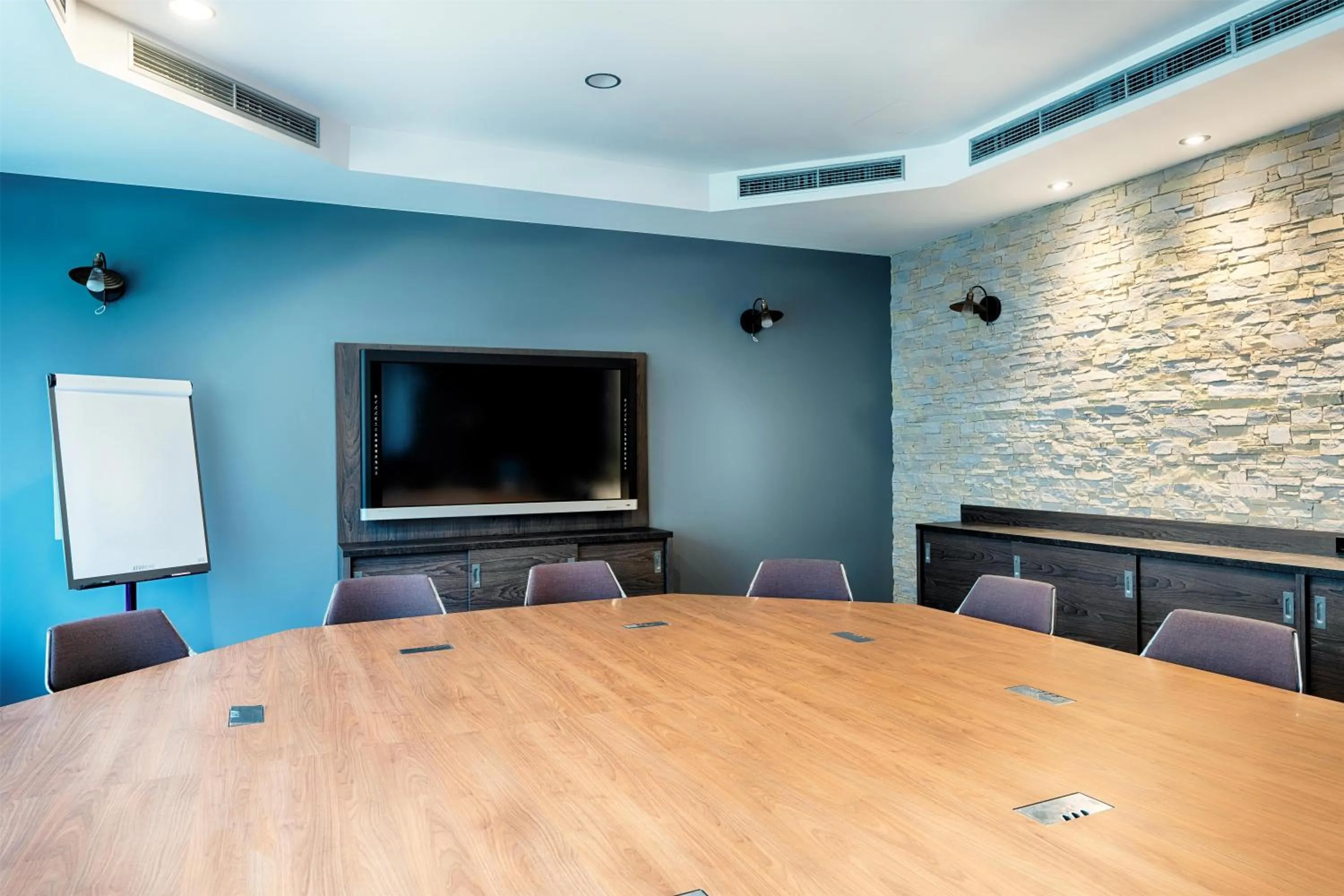 Meeting/conference room in Premier Inn Stuttgart Bad Cannstatt