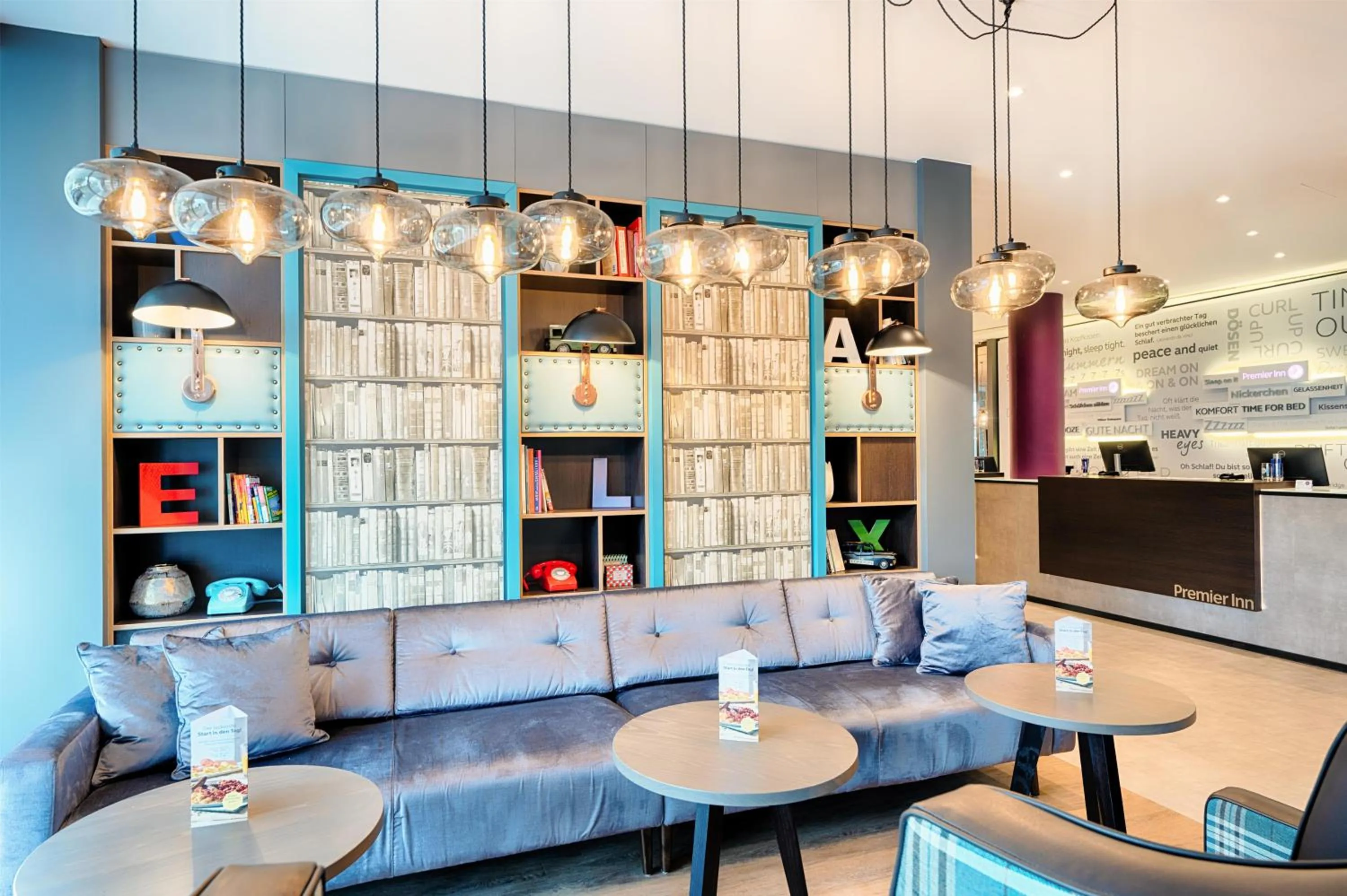 Lobby or reception in Premier Inn Stuttgart Bad Cannstatt