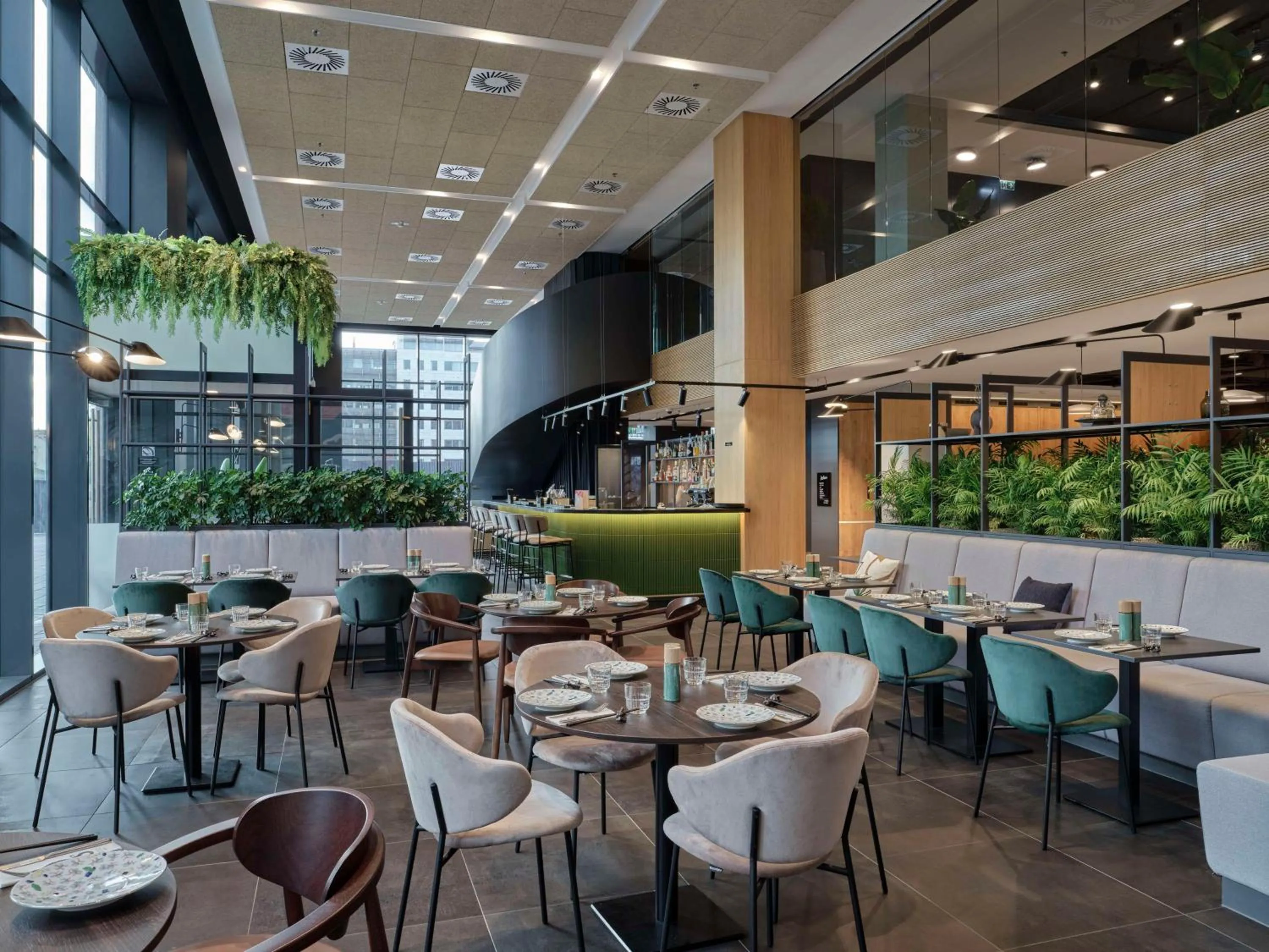 Restaurant/places to eat in Radisson Hotel Budapest BudaPart