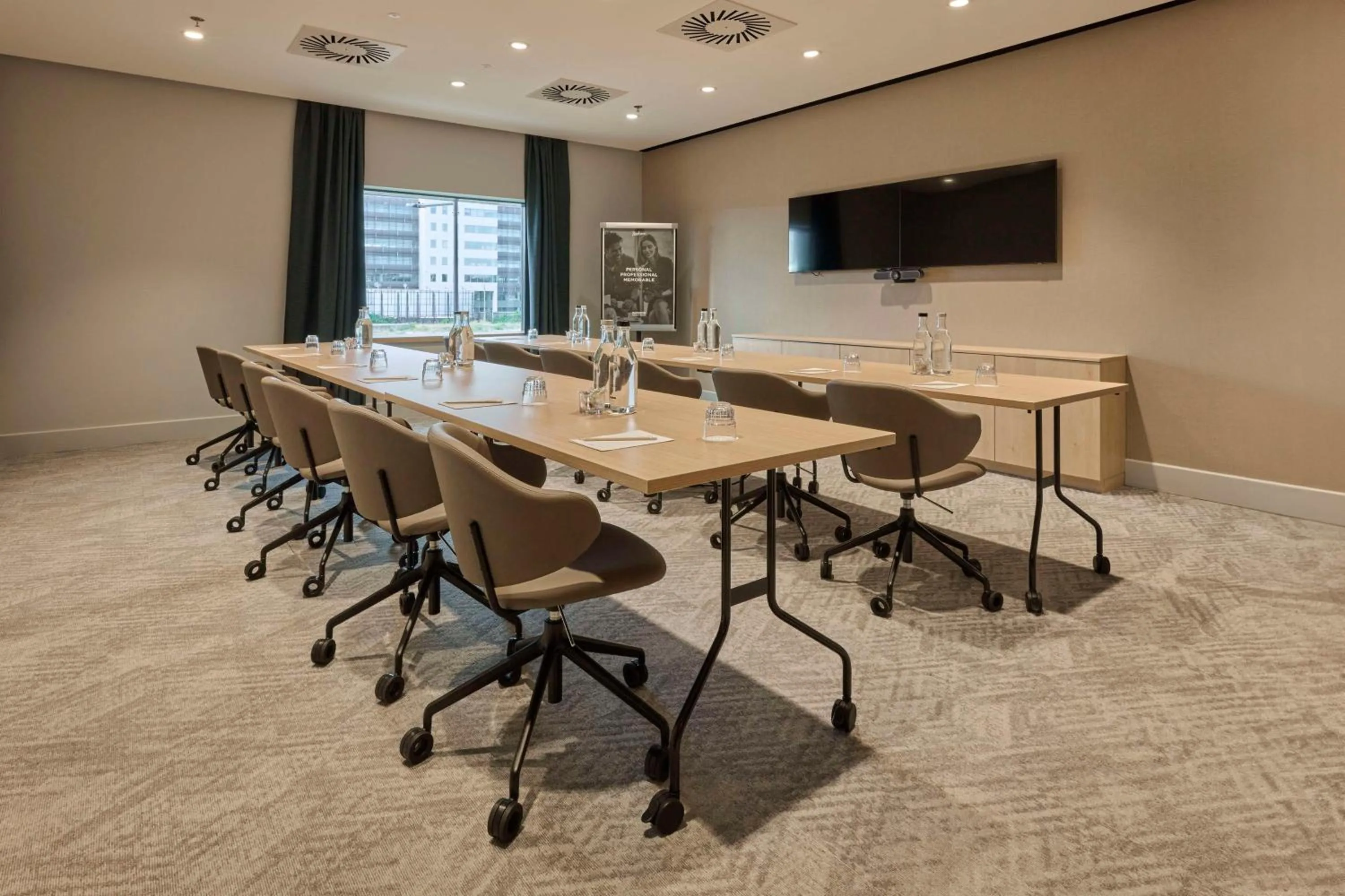 Meeting/conference room in Radisson Hotel Budapest BudaPart