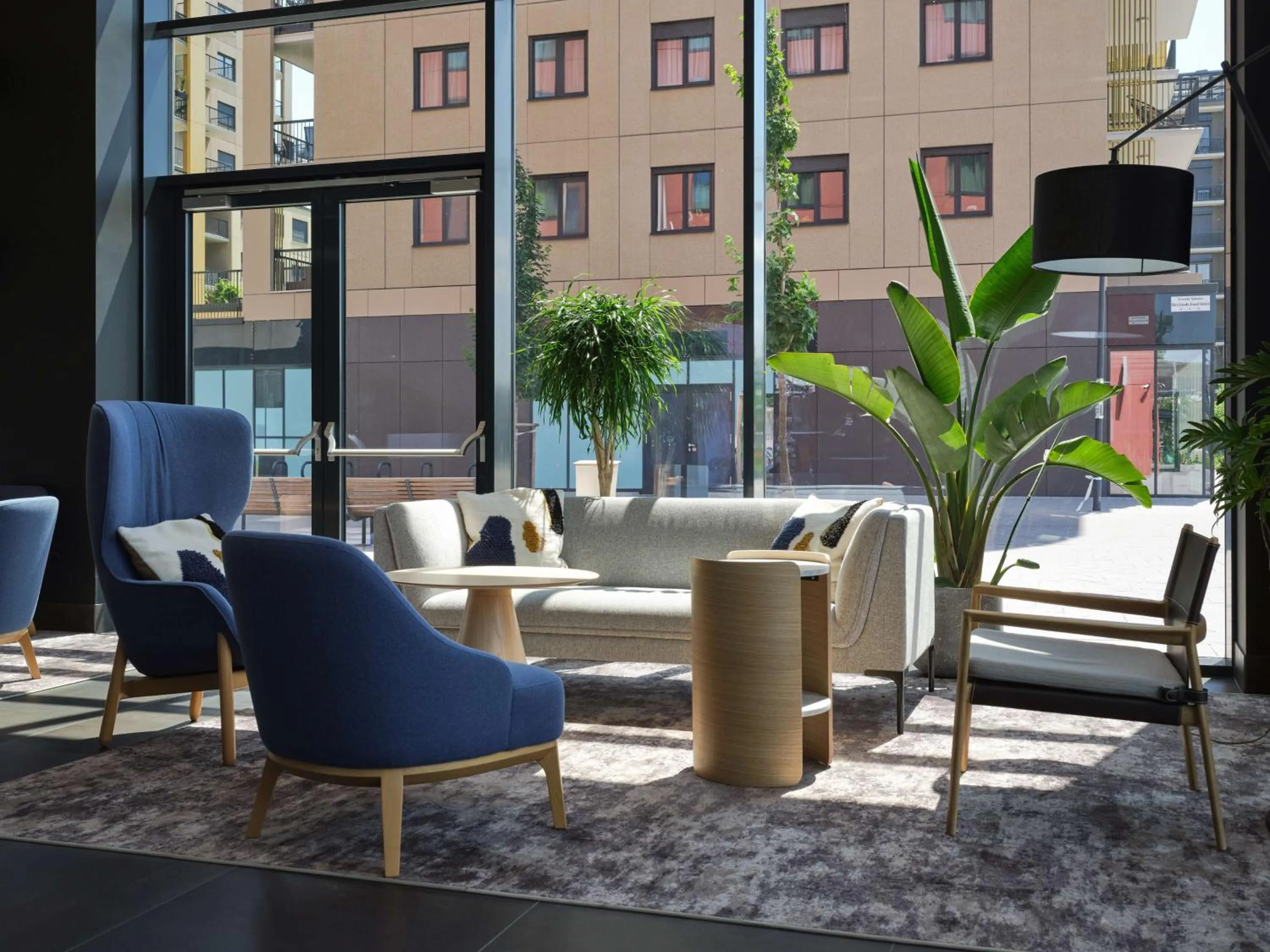 Lobby or reception in Radisson Hotel Budapest BudaPart