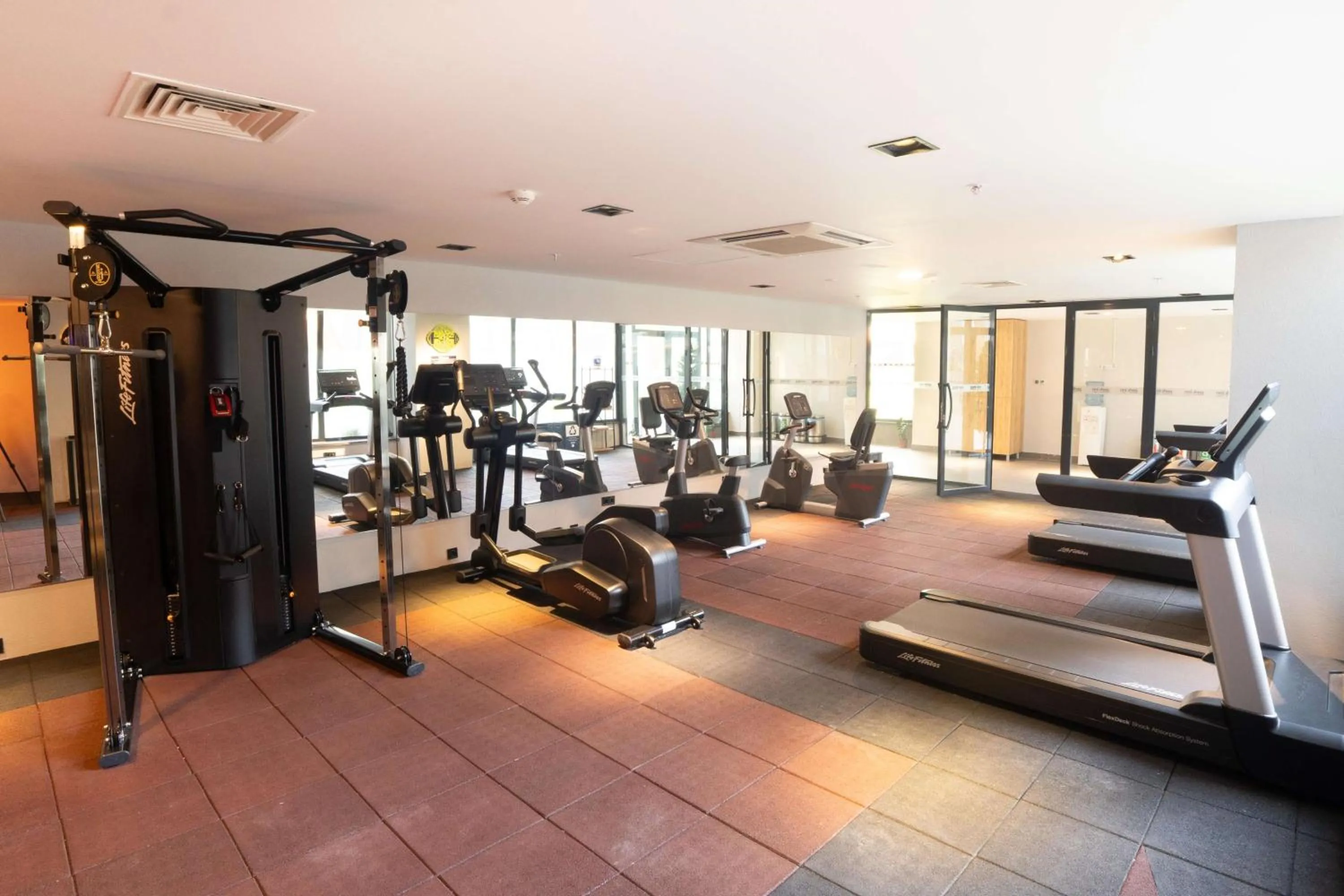 Fitness centre/facilities in Park Inn by Radisson Yalova City Center
