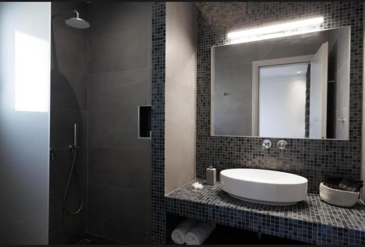 Bathroom in Santa Mar ECO Suites