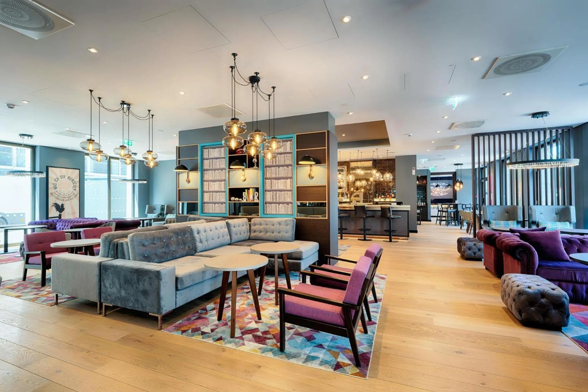 Lobby or reception in Premier Inn Darmstadt City Centre