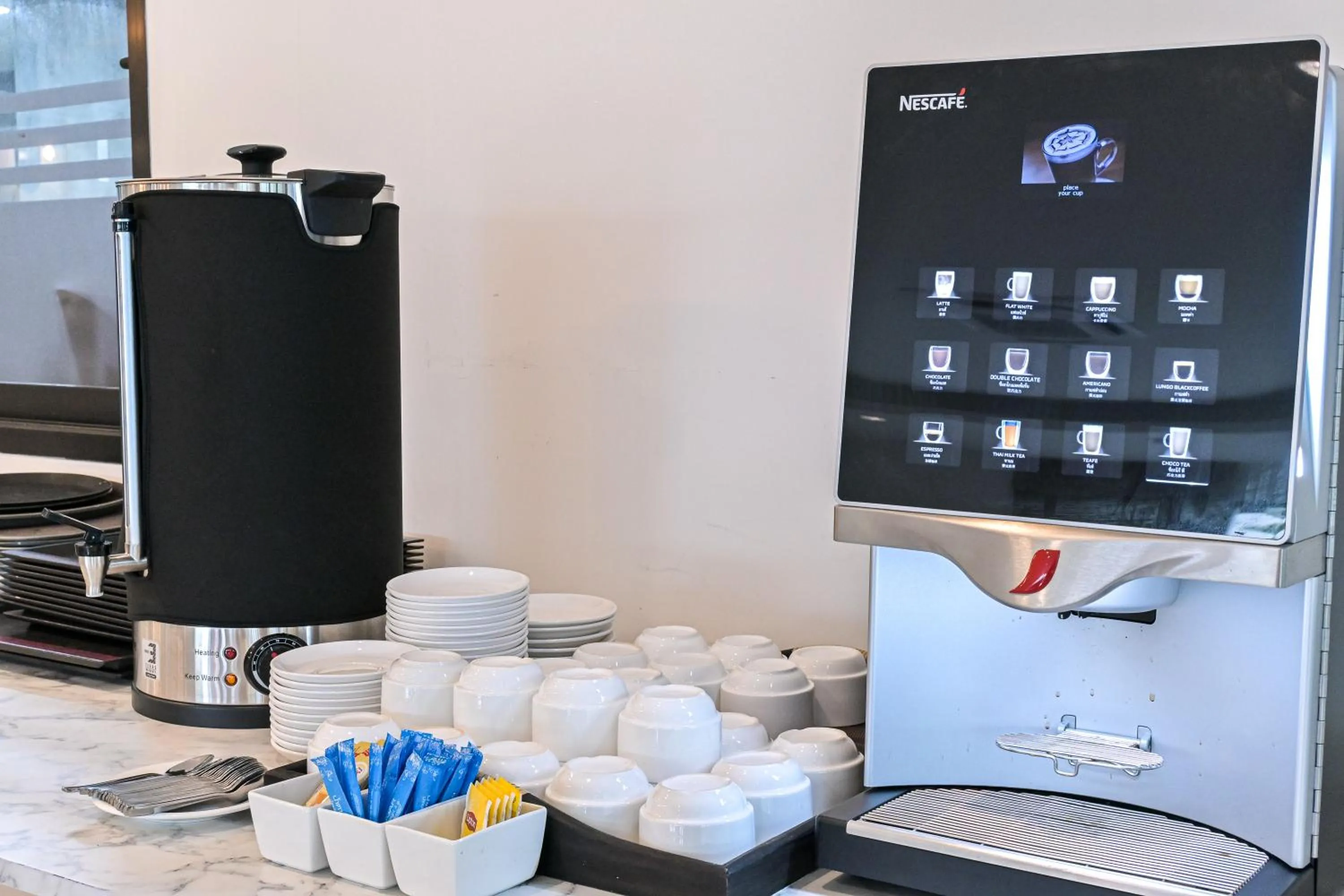 Coffee/tea facilities in Shewin de Bangkok