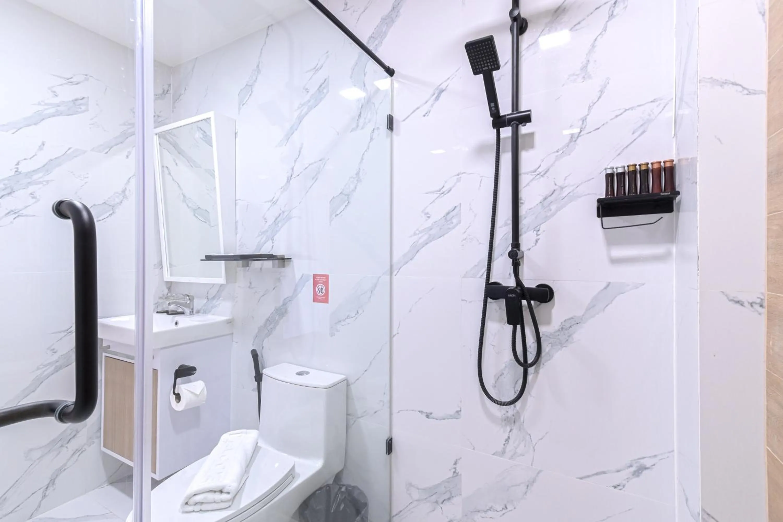 Bathroom in Shewin de Bangkok