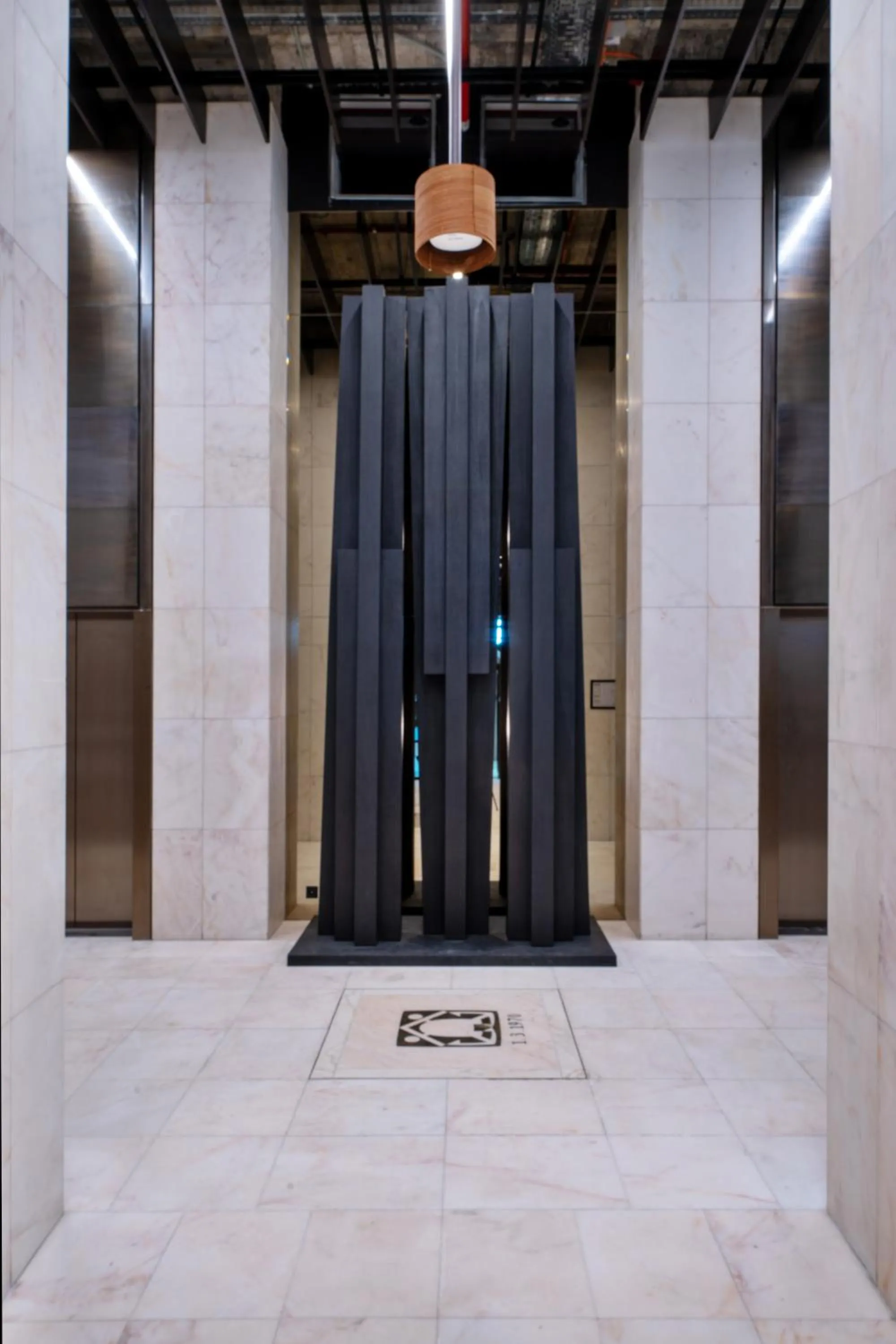 elevator in Mix Brussels --Gym & Wellness for adults only--