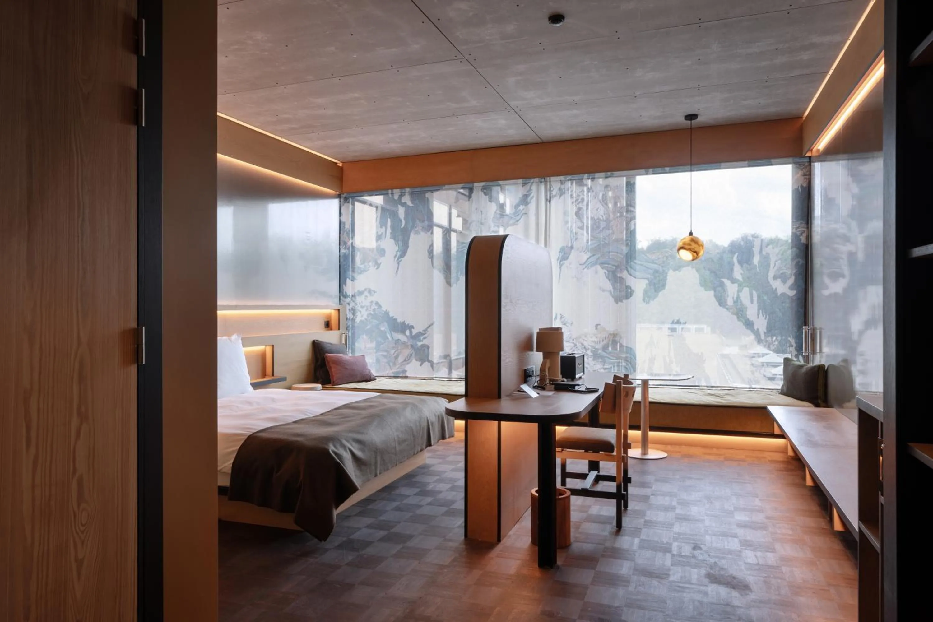 Photo of the whole room, Bed in Mix Brussels --Gym & Wellness for adults only--