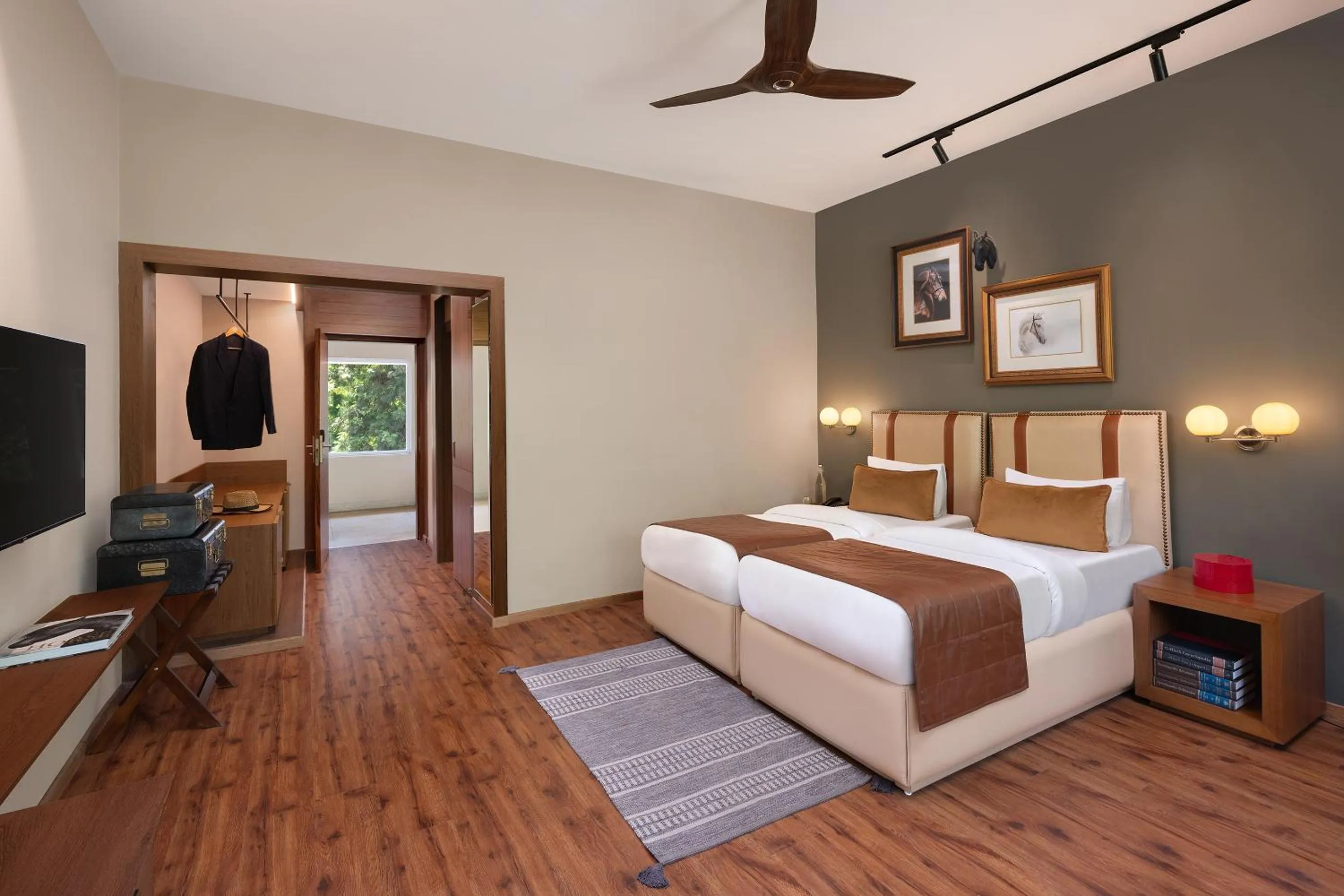 Bedroom, Bed in Modi Estate, Meerut - AM Hotel Kollection