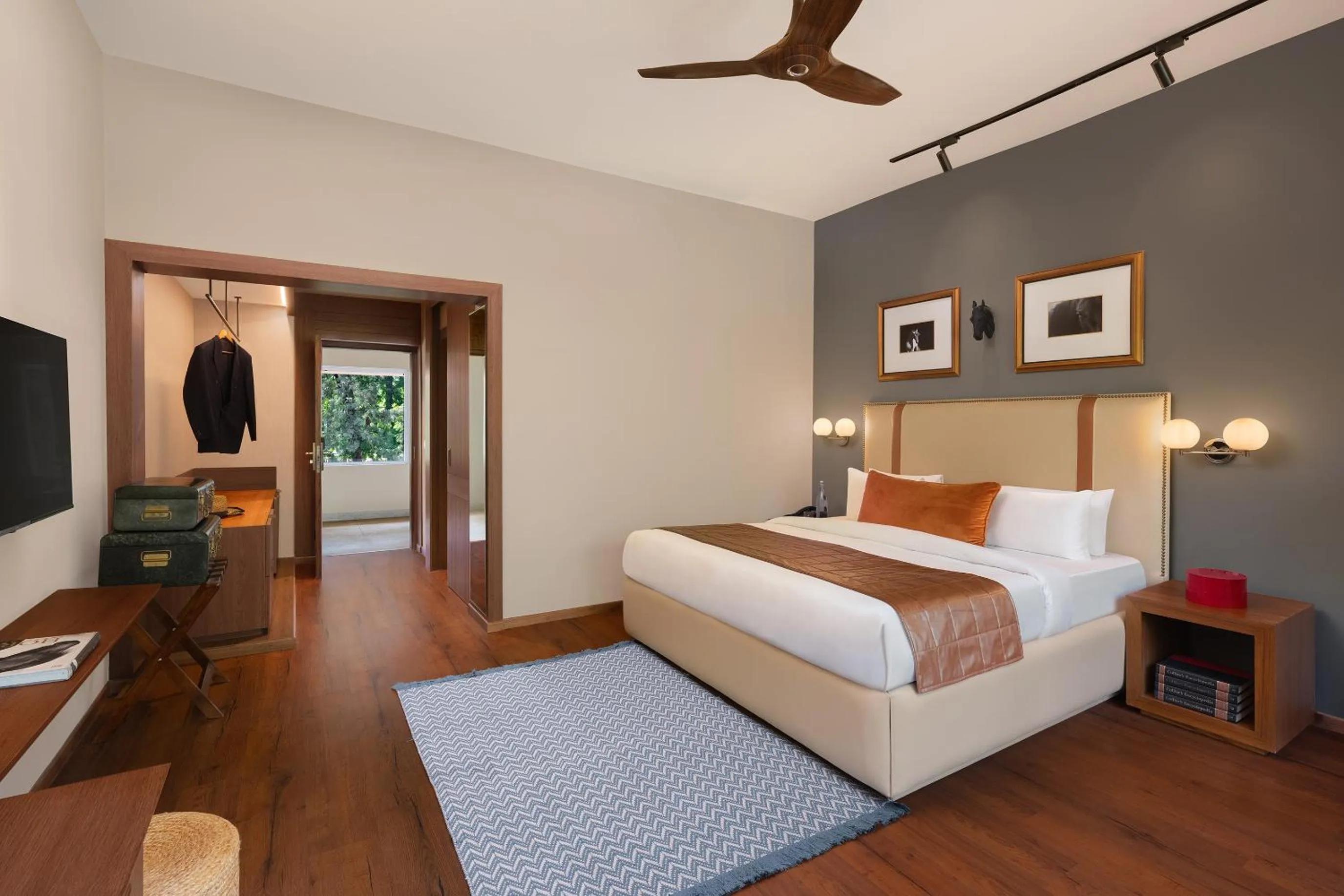 Bedroom, Bed in Modi Estate, Meerut - AM Hotel Kollection