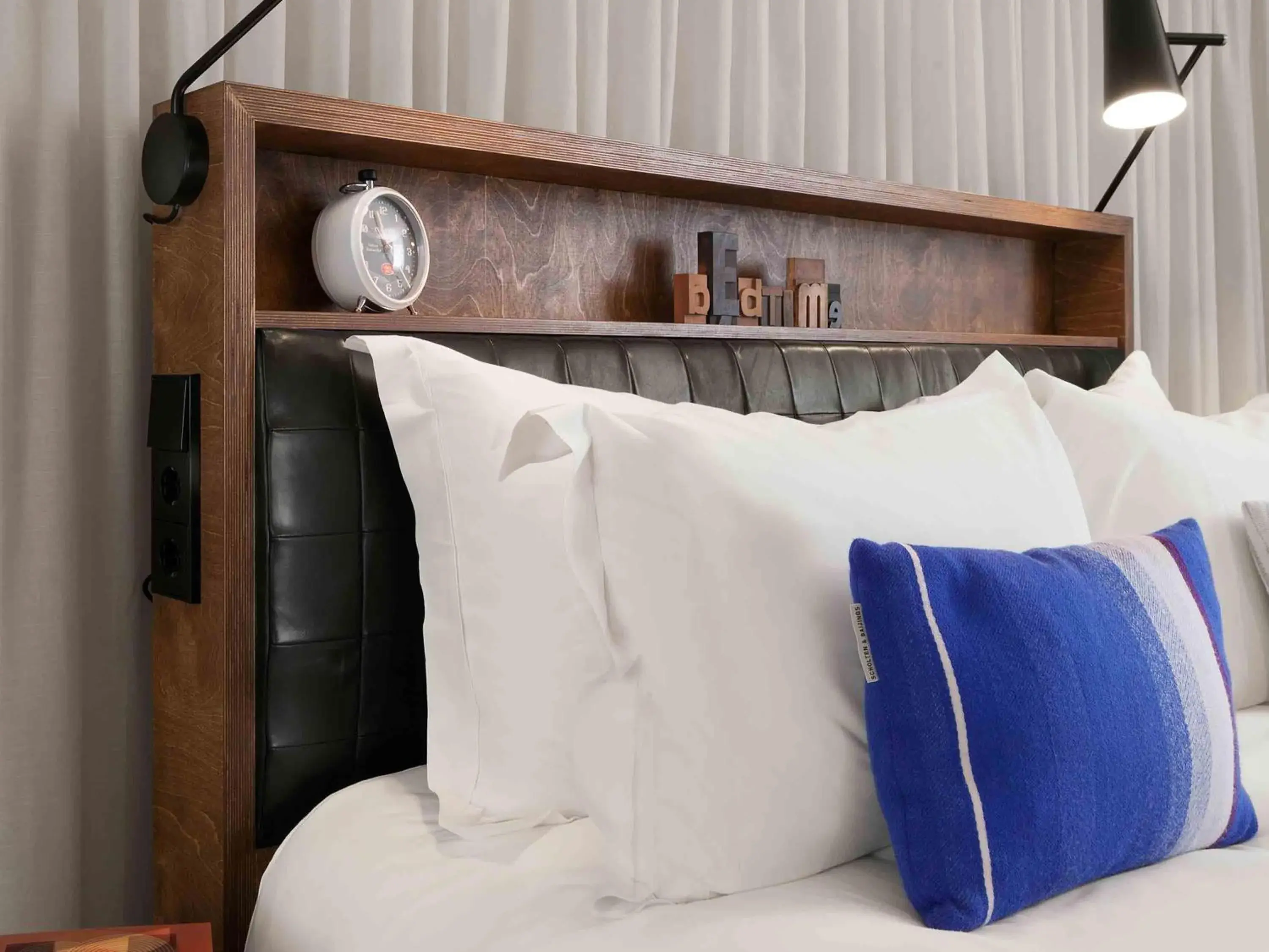 Classic Twin Room in INK Hotel Amsterdam - MGallery Collection Classic Twin Room in INK Hotel Amsterdam - MGallery Collection