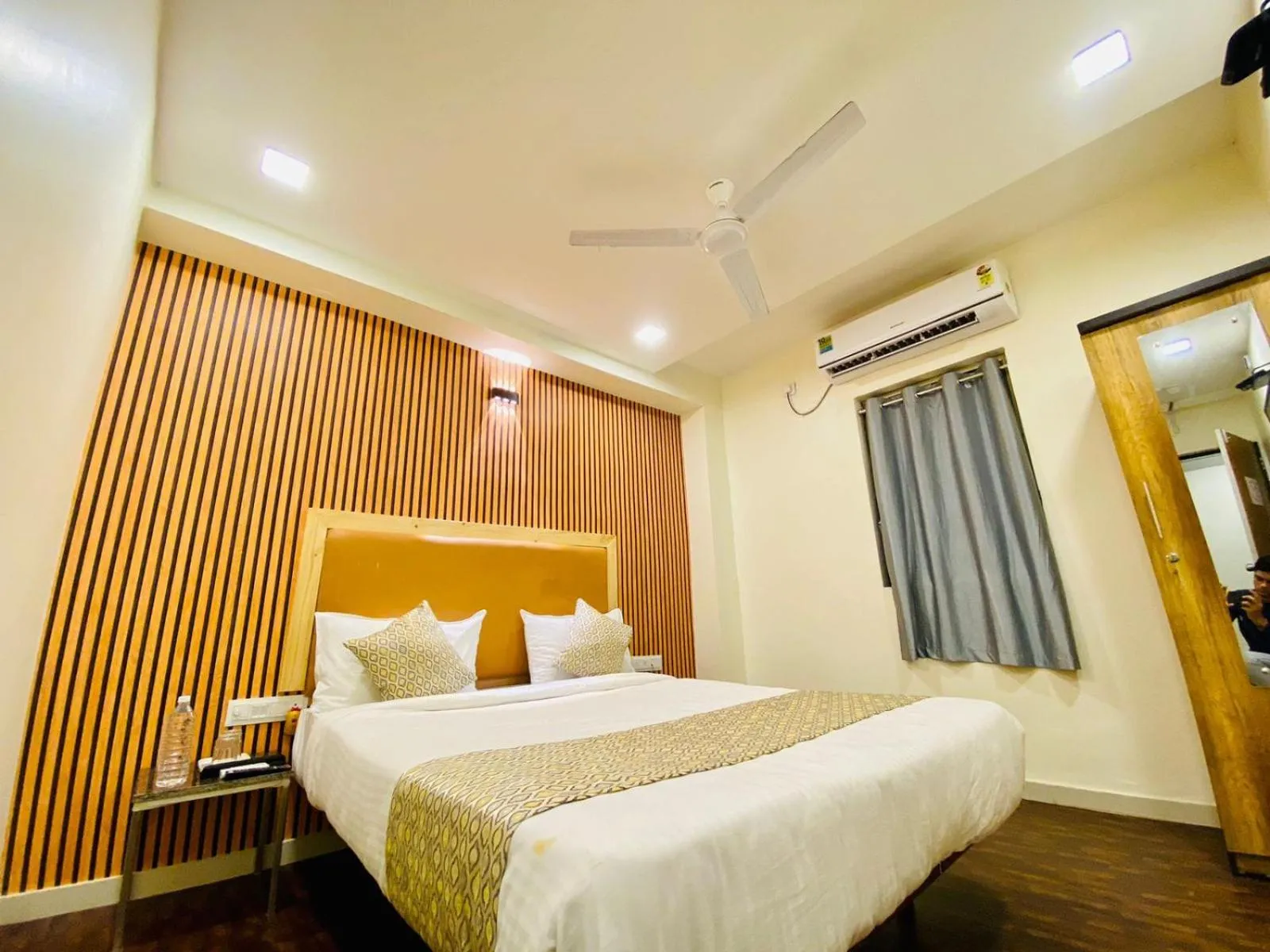 Bed in Hotel Alexa - Satellite Prahladnagar, Ahmedabad