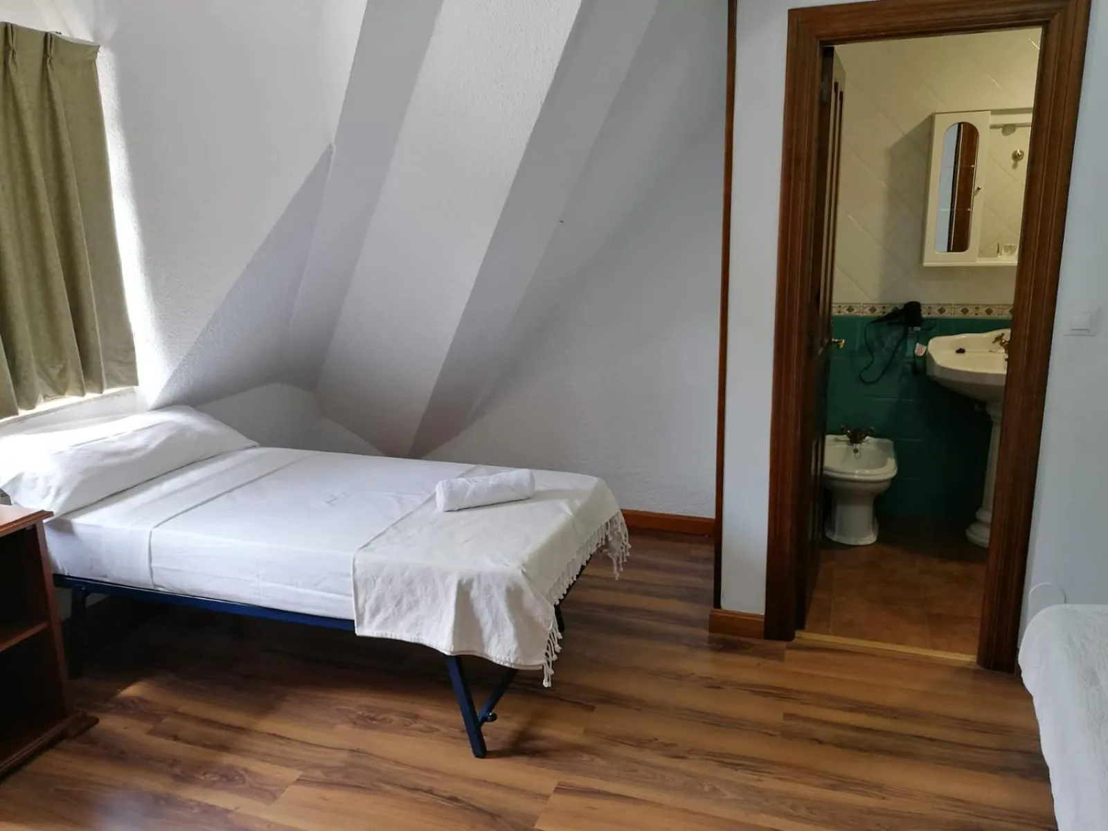 Bedroom, Bed in Hello Astur Green