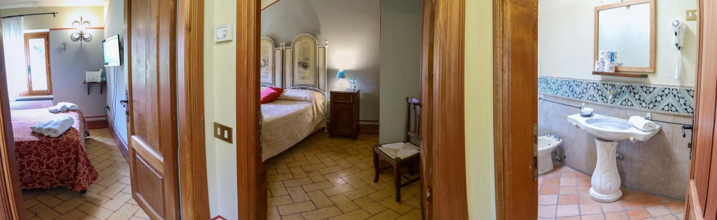 Bedroom, Bed in Albergo Diffuso Borgo Montemaggiore