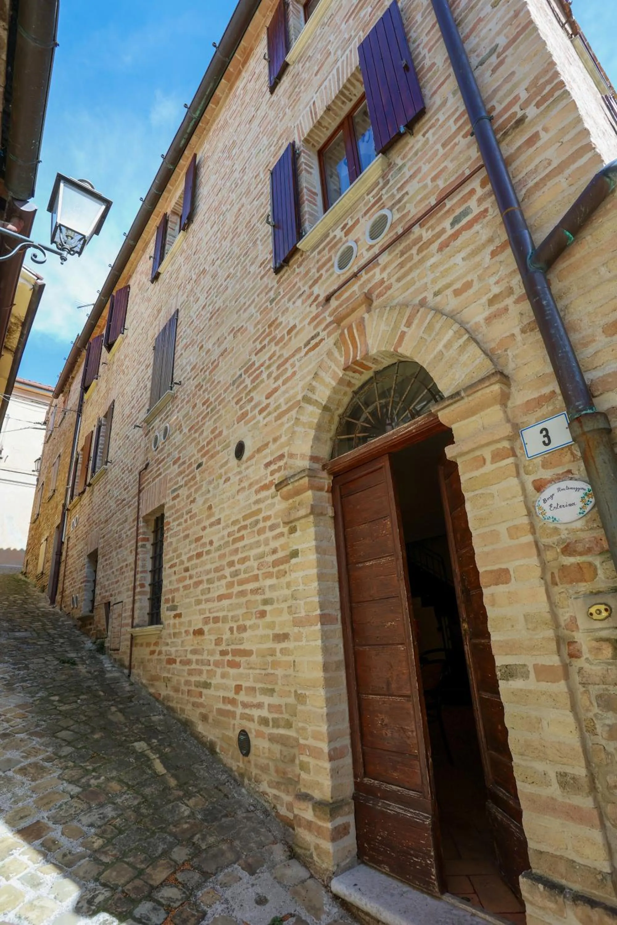 Property building in Albergo Diffuso Borgo Montemaggiore
