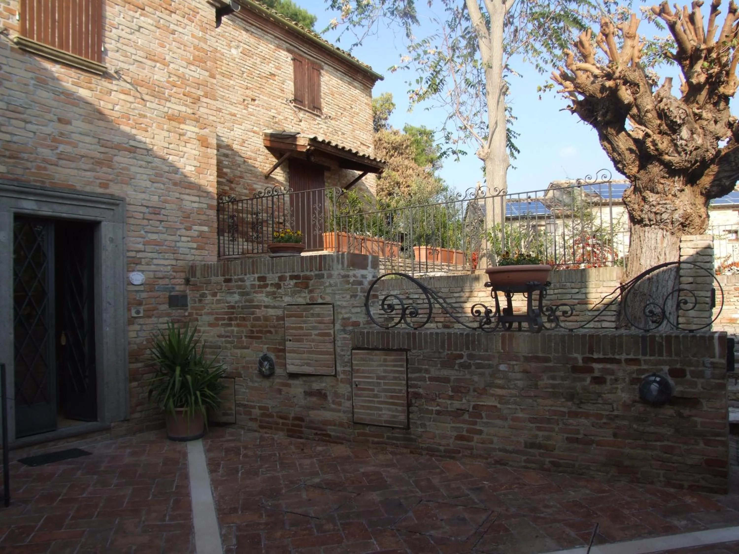 Quiet street view in Albergo Diffuso Borgo Montemaggiore